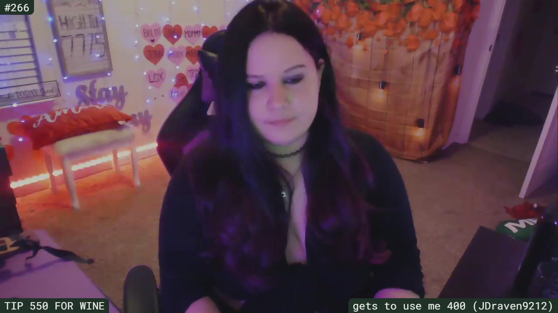 Gallery image thumbnail from SassySarah94's myfreecams stream on, 03/01/2023, 06:28 image 11 of 20
