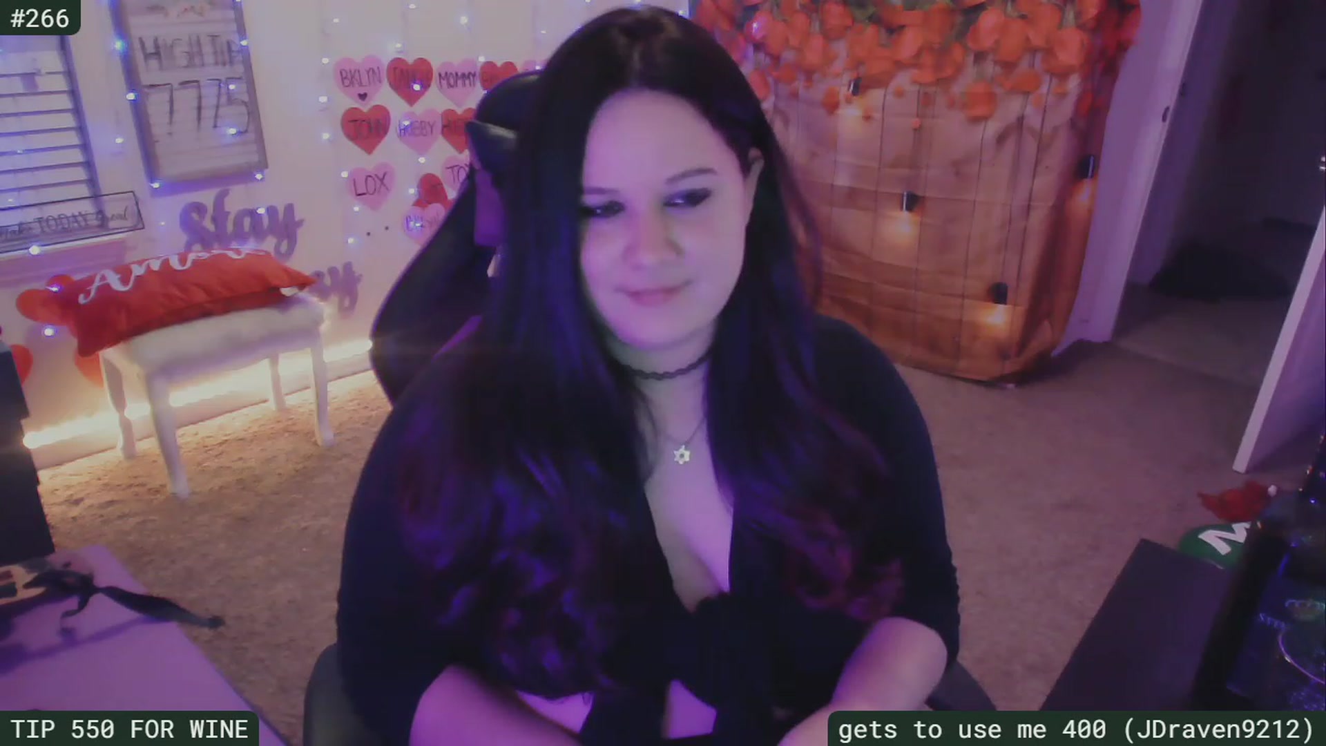 Gallery image thumbnail from SassySarah94's myfreecams stream on, 03/01/2023, 06:28 image 13 of 20