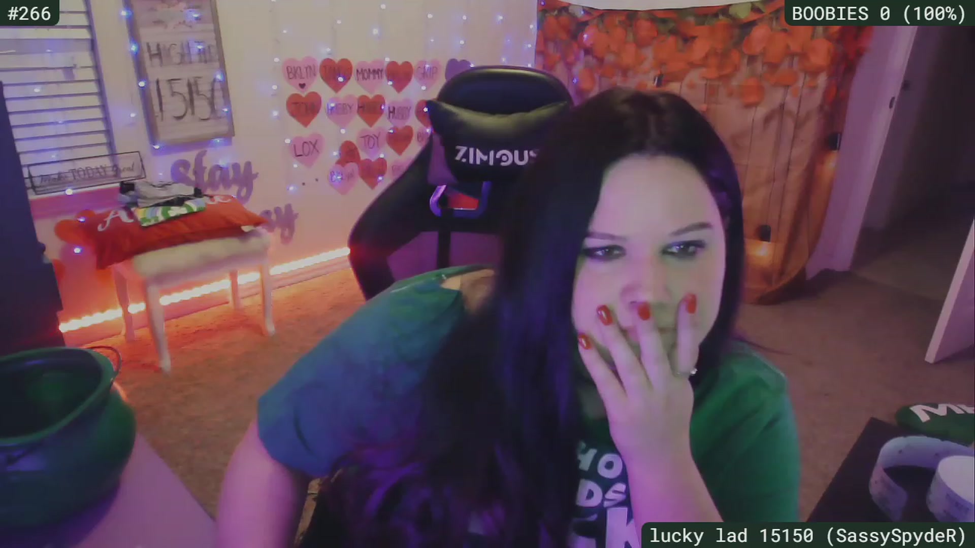 Gallery image thumbnail from SassySarah94's myfreecams stream on, 03/04/2023, 06:33 image 12 of 20