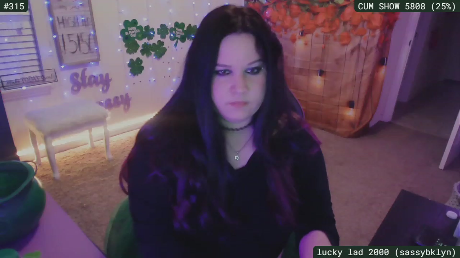 Gallery image thumbnail from SassySarah94's myfreecams stream on, 03/06/2023, 04:19 image 17 of 20