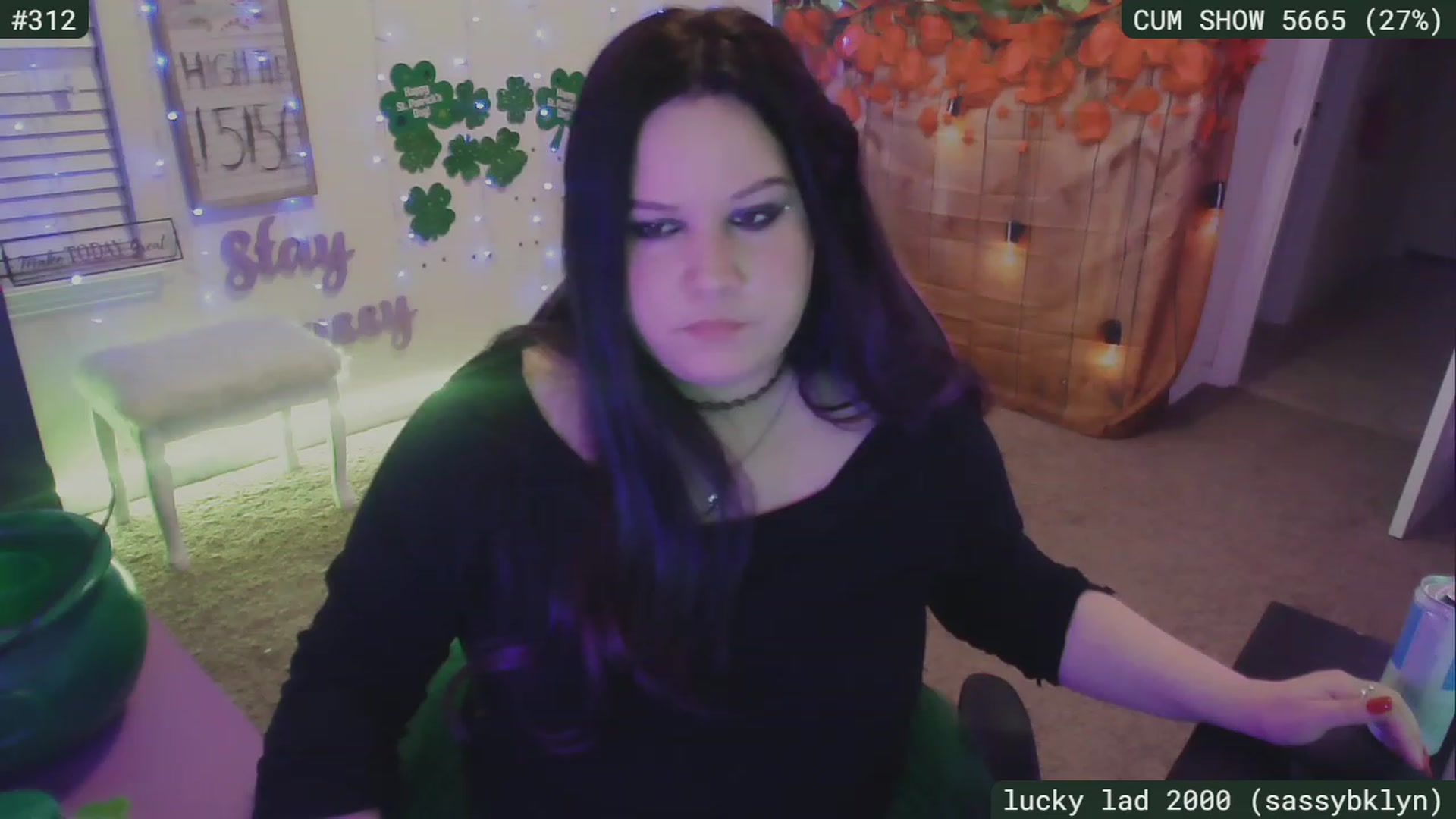 Gallery image thumbnail from SassySarah94's myfreecams stream on, 03/06/2023, 04:19 image 20 of 20