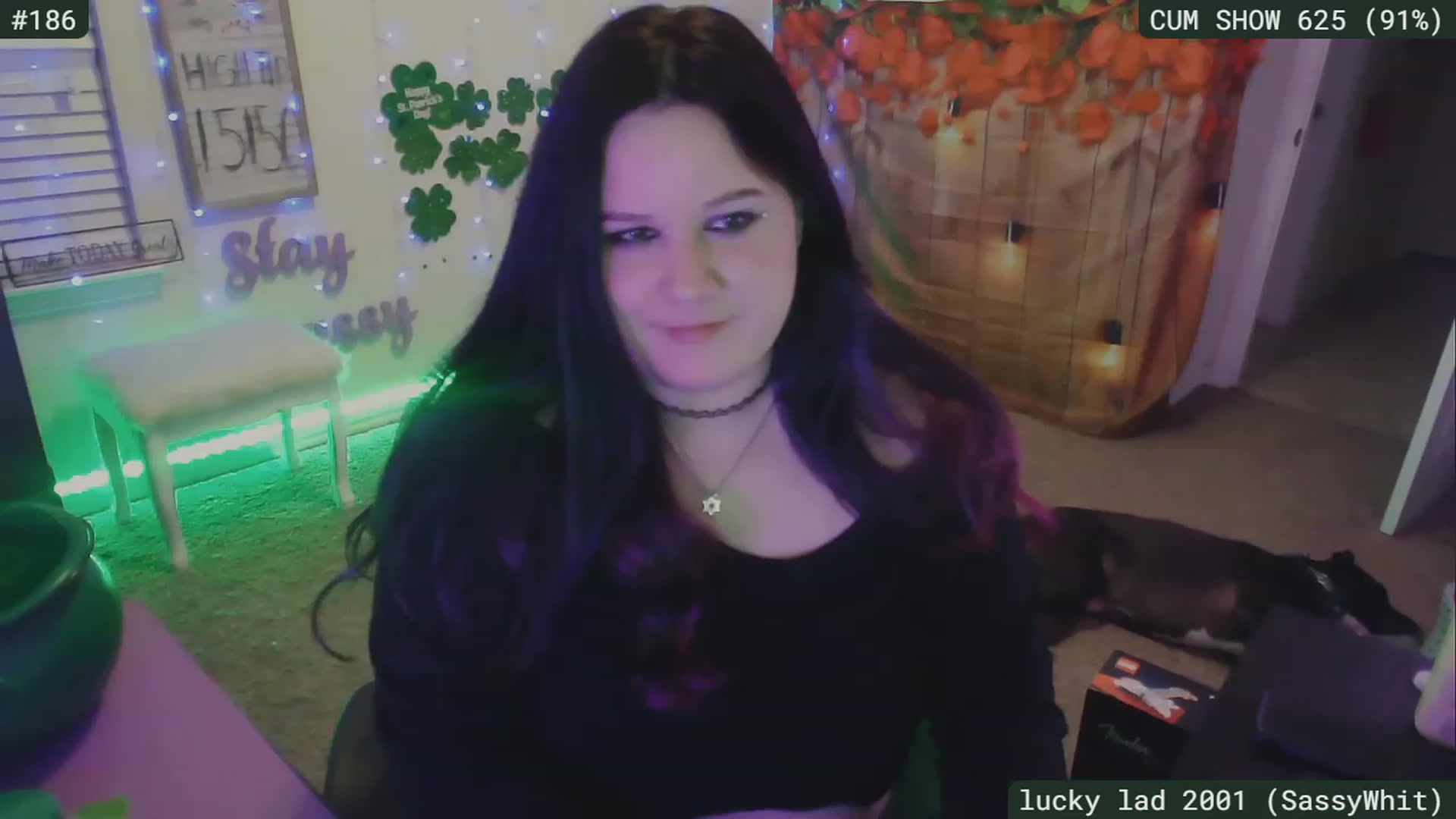 Gallery image thumbnail from SassySarah94's myfreecams stream on, 03/06/2023, 07:26 image 14 of 20