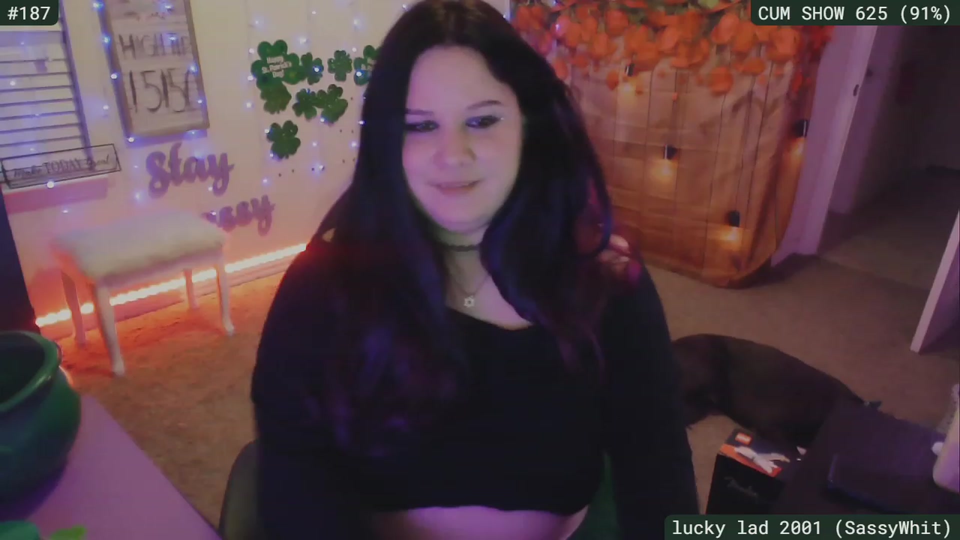 Gallery image thumbnail from SassySarah94's myfreecams stream on, 03/06/2023, 07:26 image 13 of 20