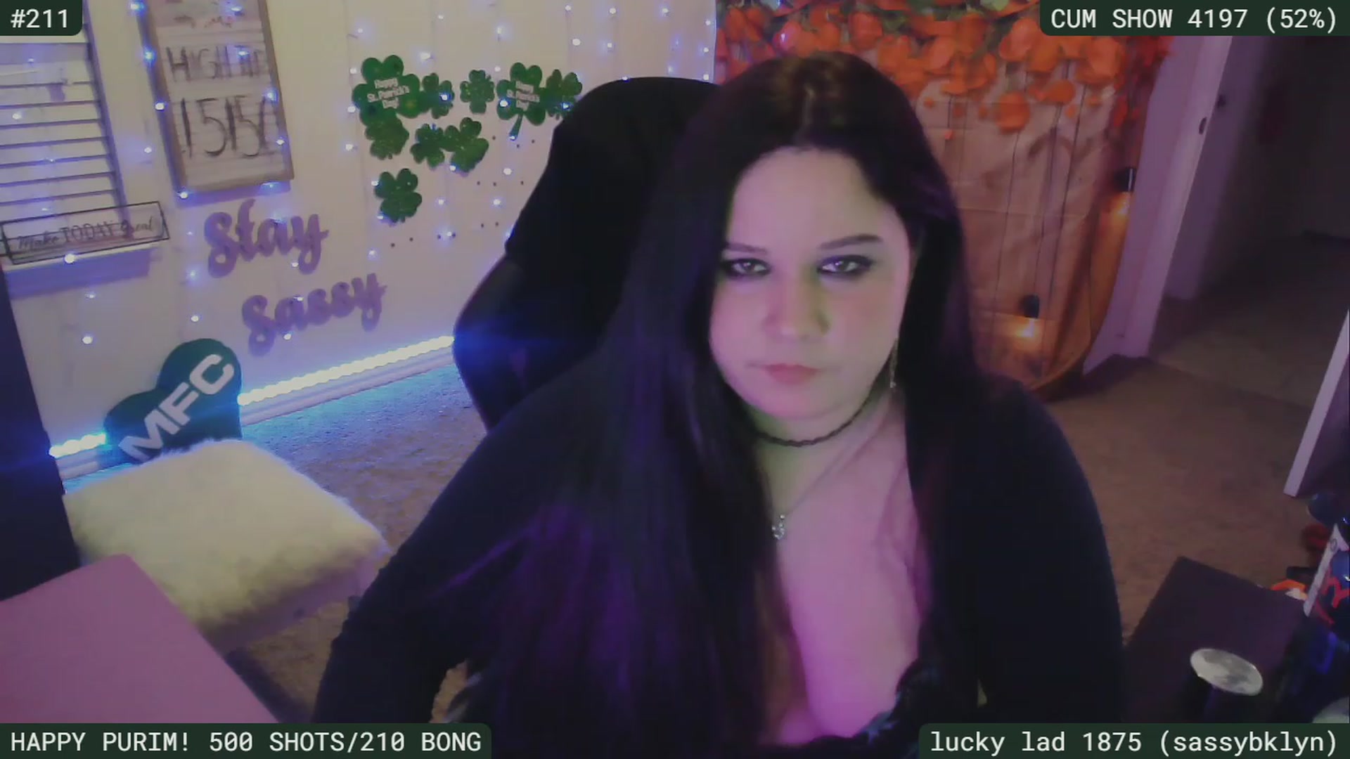 Gallery image thumbnail from SassySarah94's myfreecams stream on, 03/08/2023, 07:43 image 6 of 20