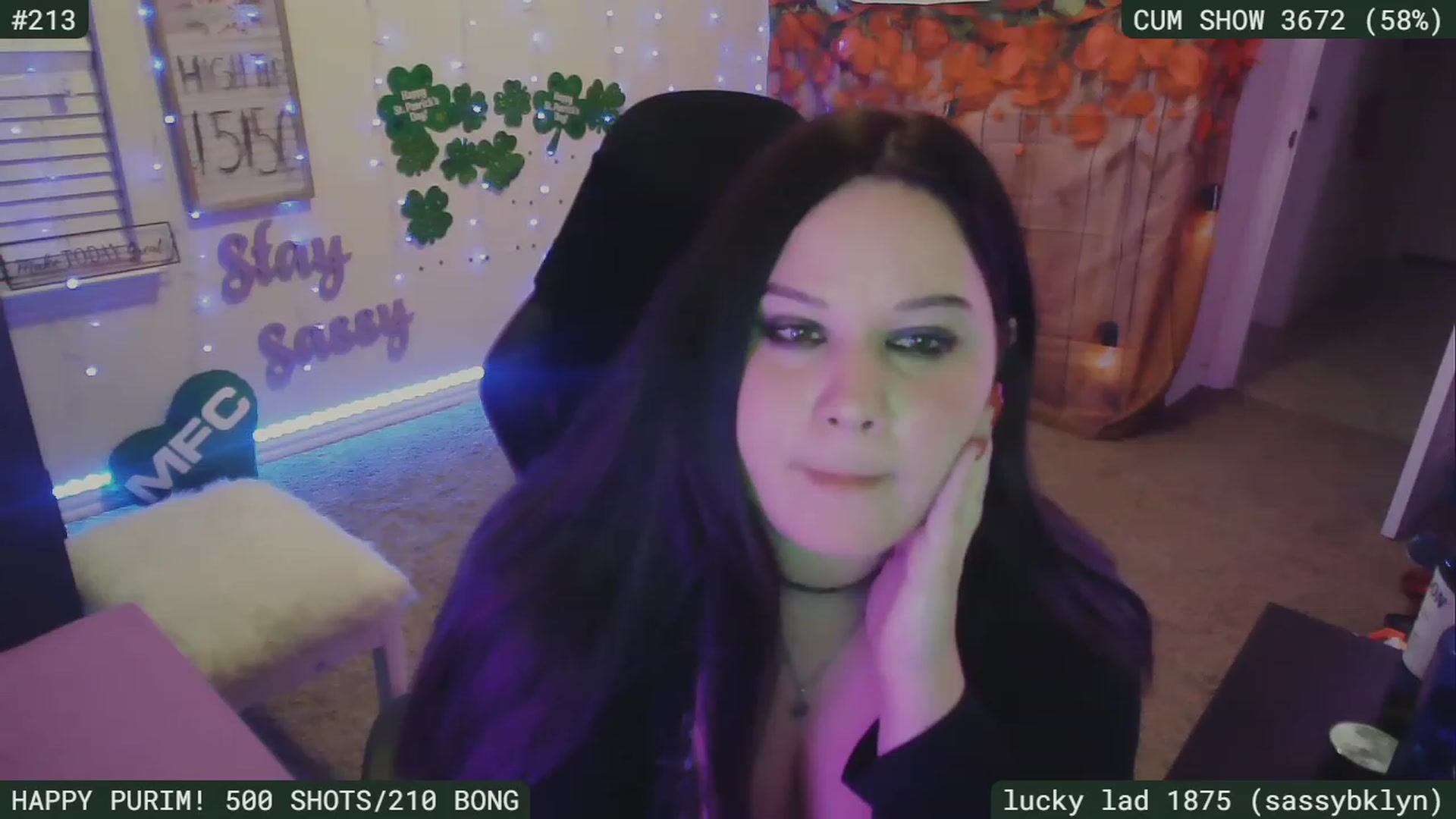 Gallery image thumbnail from SassySarah94's myfreecams stream on, 03/08/2023, 07:43 image 12 of 20