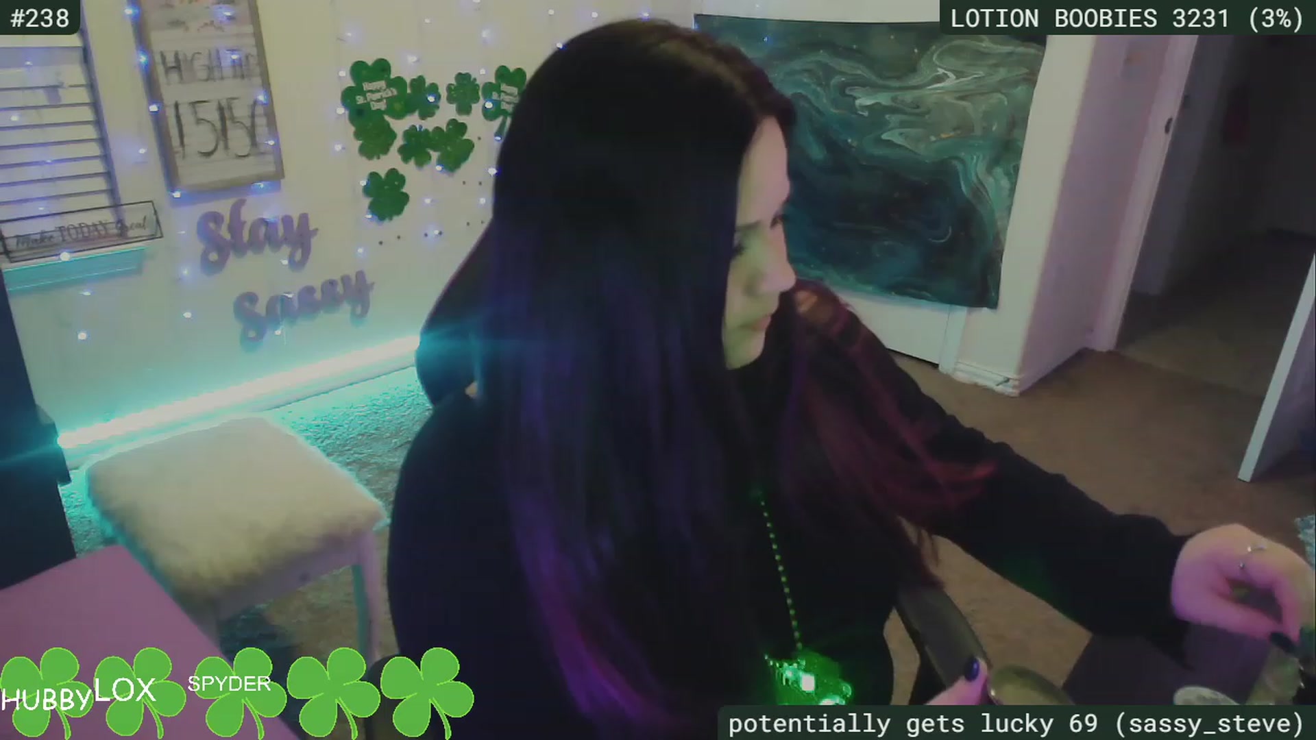 Gallery image thumbnail from SassySarah94's myfreecams stream on, 03/09/2023, 03:25 image 5 of 20