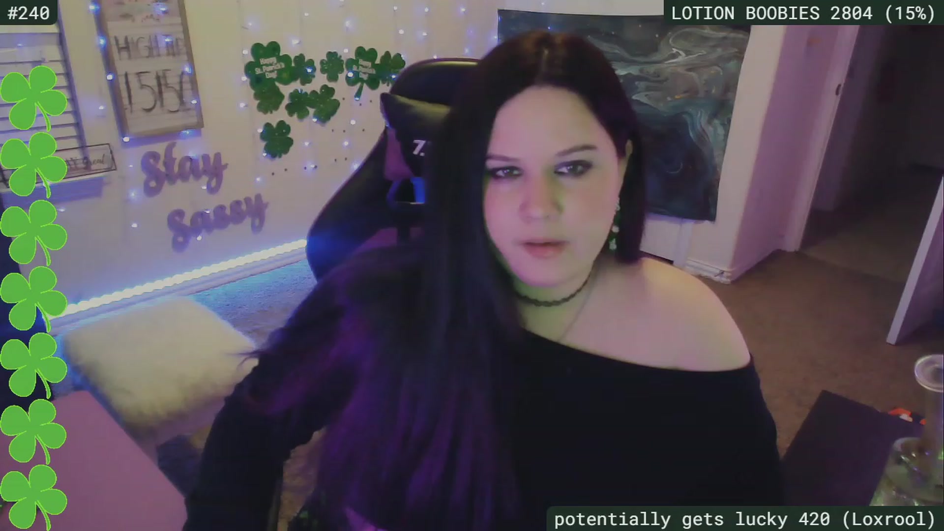 Gallery image thumbnail from SassySarah94's myfreecams stream on, 03/09/2023, 03:25 image 13 of 20