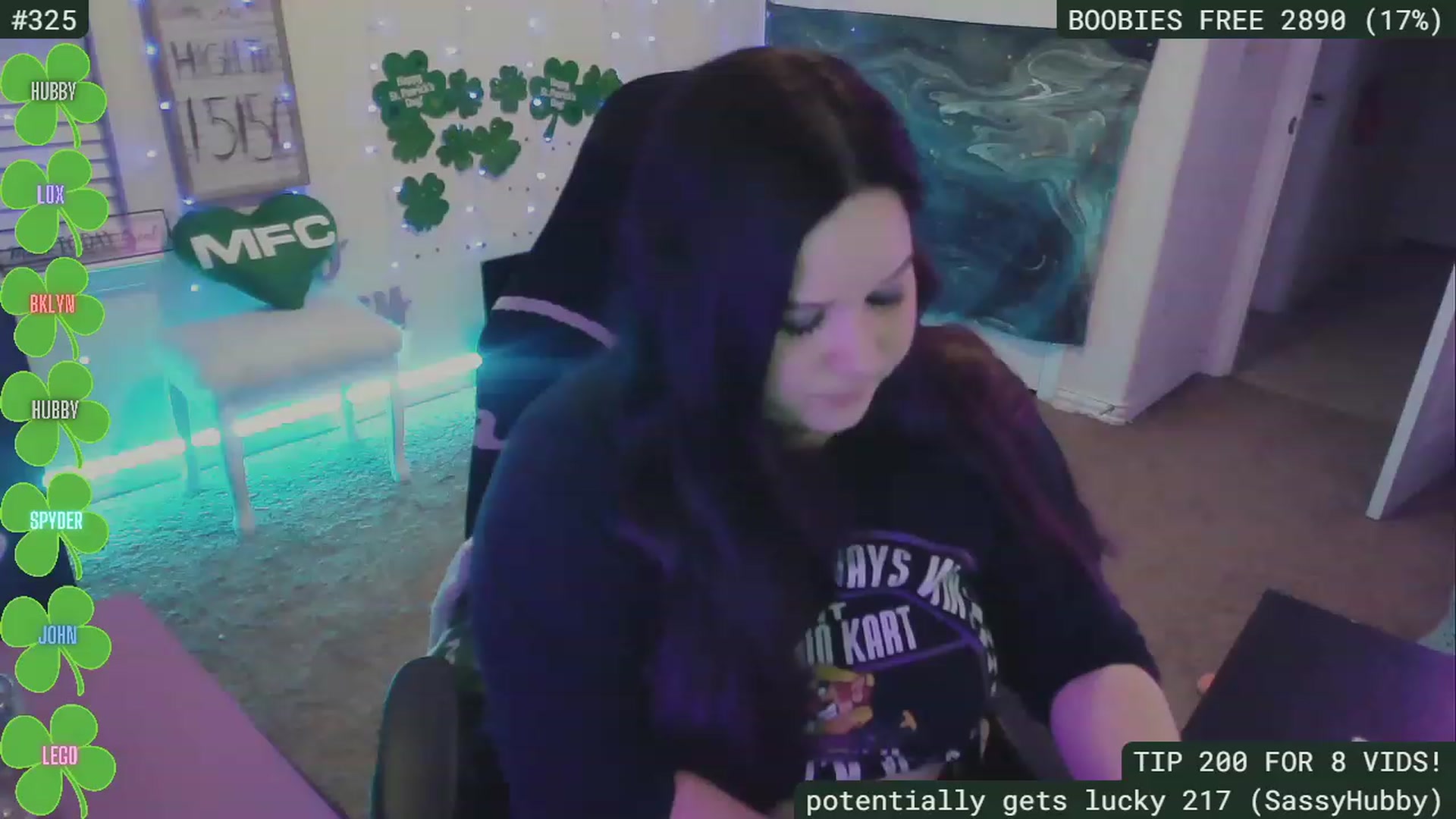 Gallery image thumbnail from SassySarah94's myfreecams stream on, 03/11/2023, 04:58 image 19 of 20