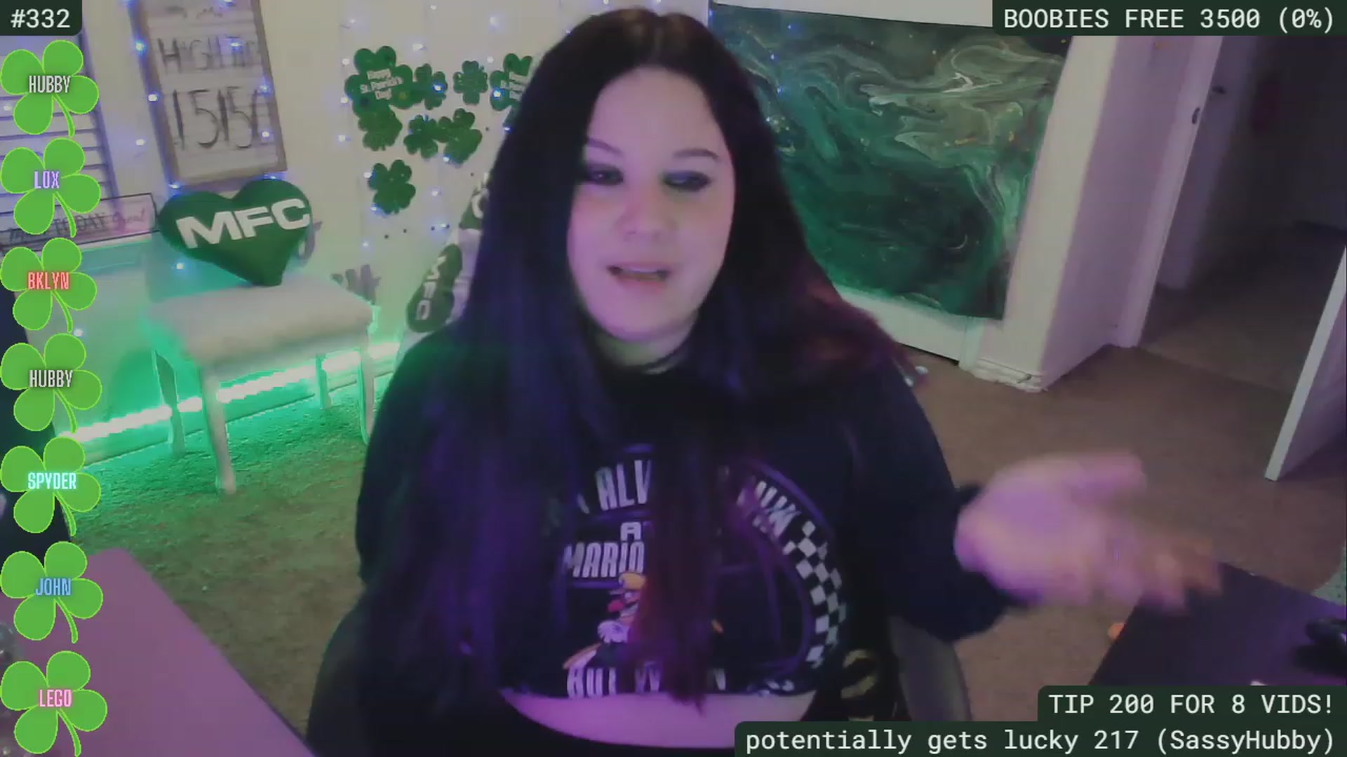 Gallery image thumbnail from SassySarah94's myfreecams stream on, 03/11/2023, 04:58 image 16 of 20