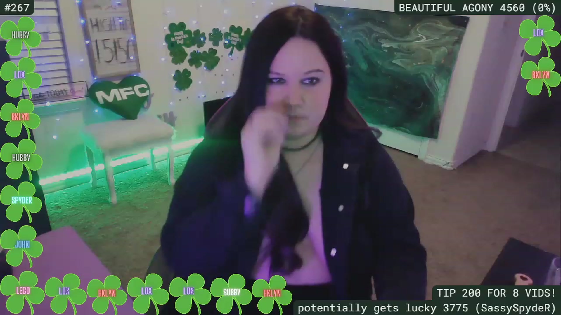 Gallery image thumbnail from SassySarah94's myfreecams stream on, 03/14/2023, 05:16 image 15 of 20