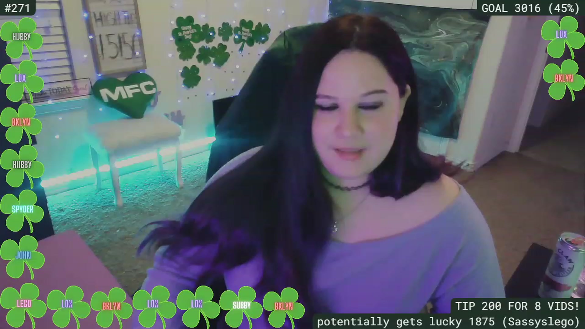 Gallery image thumbnail from SassySarah94's myfreecams stream on, 03/16/2023, 05:36 image 13 of 20