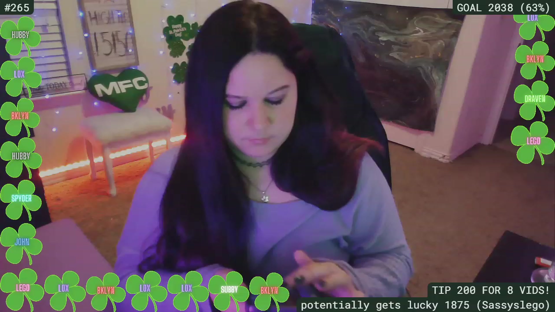 Gallery image thumbnail from SassySarah94's myfreecams stream on, 03/16/2023, 05:36 image 19 of 20