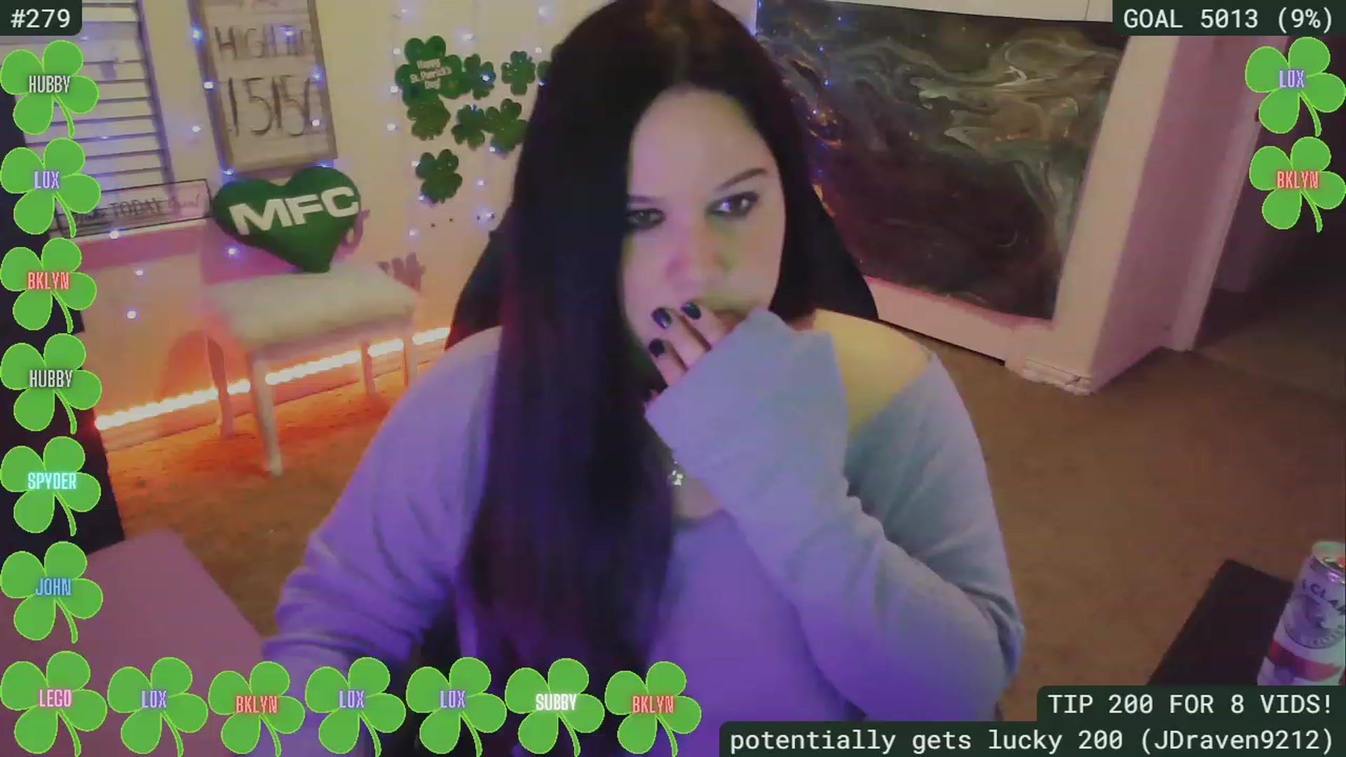 Gallery image thumbnail from SassySarah94's myfreecams stream on, 03/16/2023, 05:36 image 9 of 20