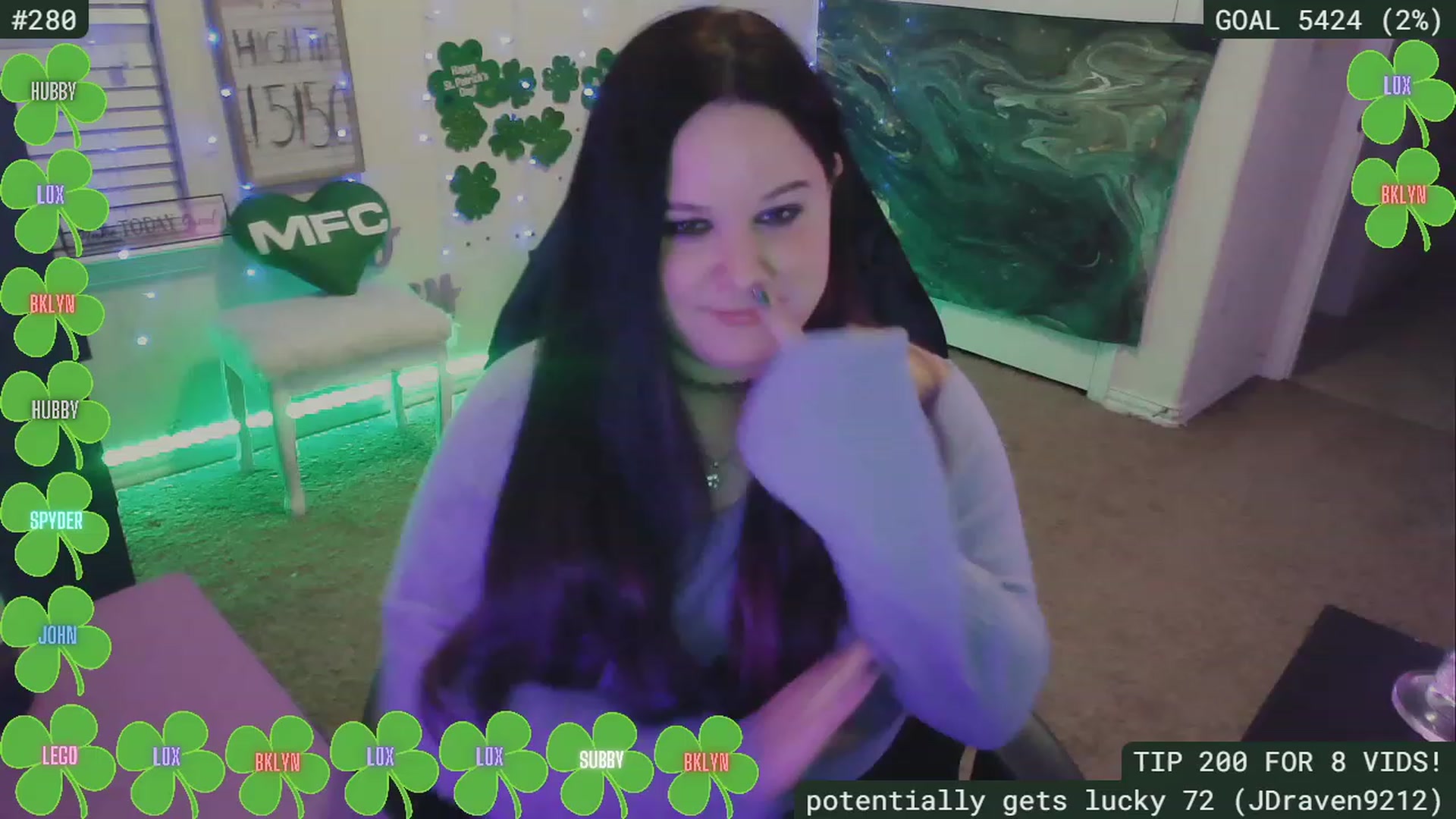 Gallery image thumbnail from SassySarah94's myfreecams stream on, 03/16/2023, 05:36 image 5 of 20