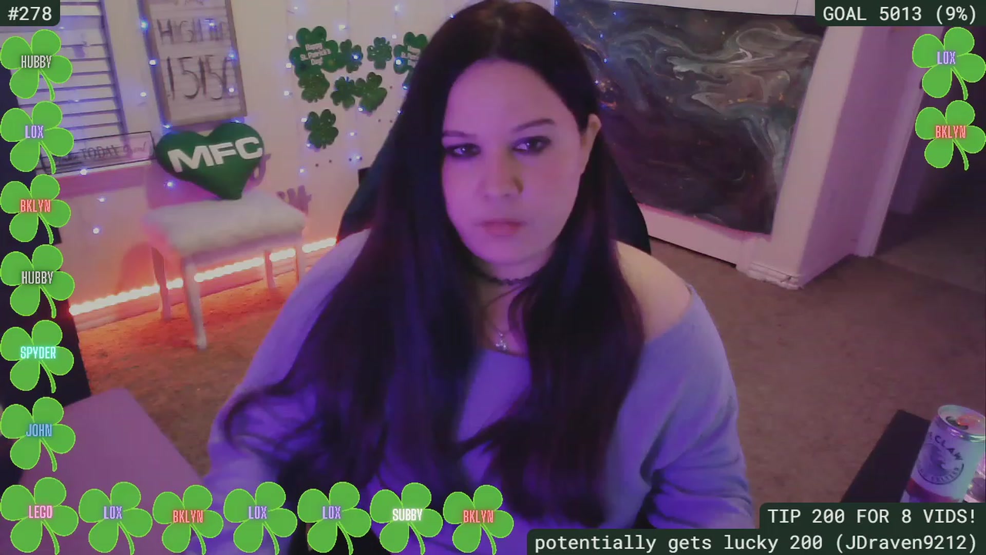 Gallery image thumbnail from SassySarah94's myfreecams stream on, 03/16/2023, 05:36 image 8 of 20