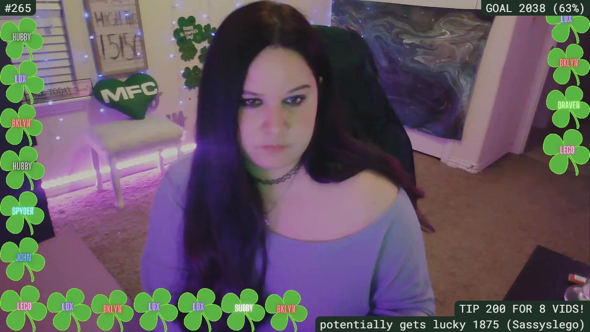 Gallery image thumbnail from SassySarah94's myfreecams stream on, 03/16/2023, 05:36 image 20 of 20