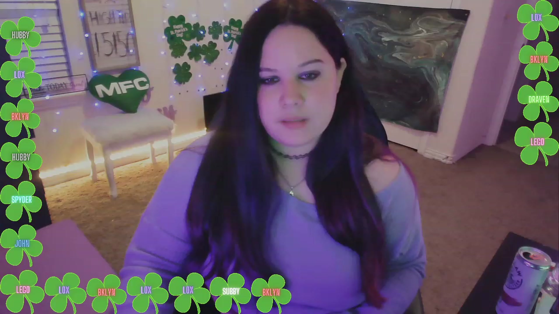 Gallery image thumbnail from SassySarah94's myfreecams stream on, 03/16/2023, 05:36 image 17 of 20