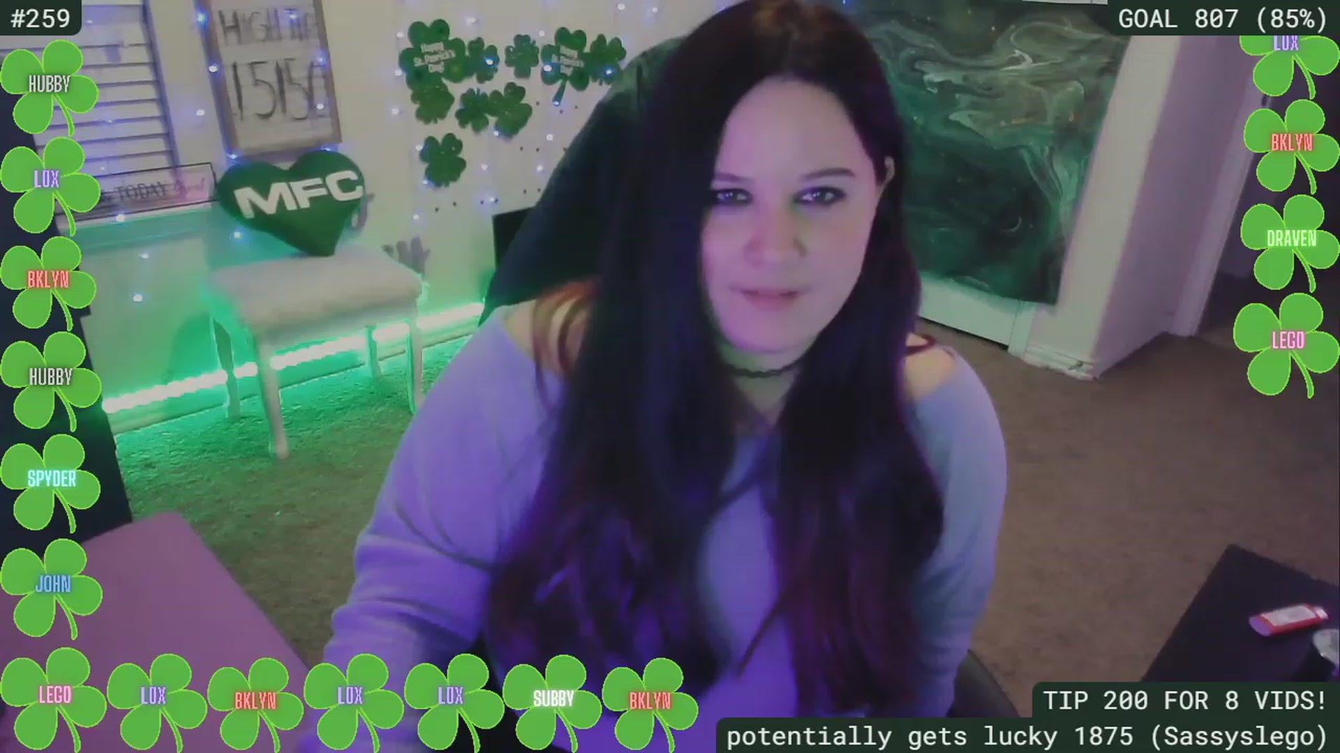 Gallery image thumbnail from SassySarah94's myfreecams stream on, 03/16/2023, 06:13 image 15 of 20