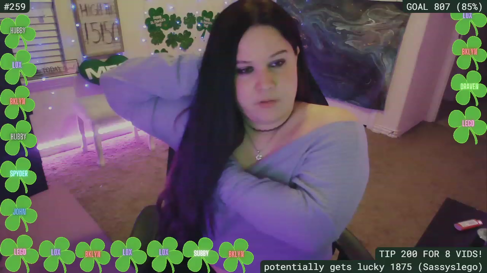 Gallery image thumbnail from SassySarah94's myfreecams stream on, 03/16/2023, 06:13 image 18 of 20