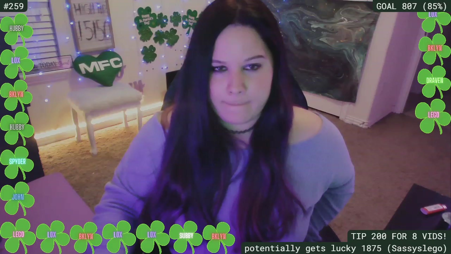 Gallery image thumbnail from SassySarah94's myfreecams stream on, 03/16/2023, 06:13 image 16 of 20