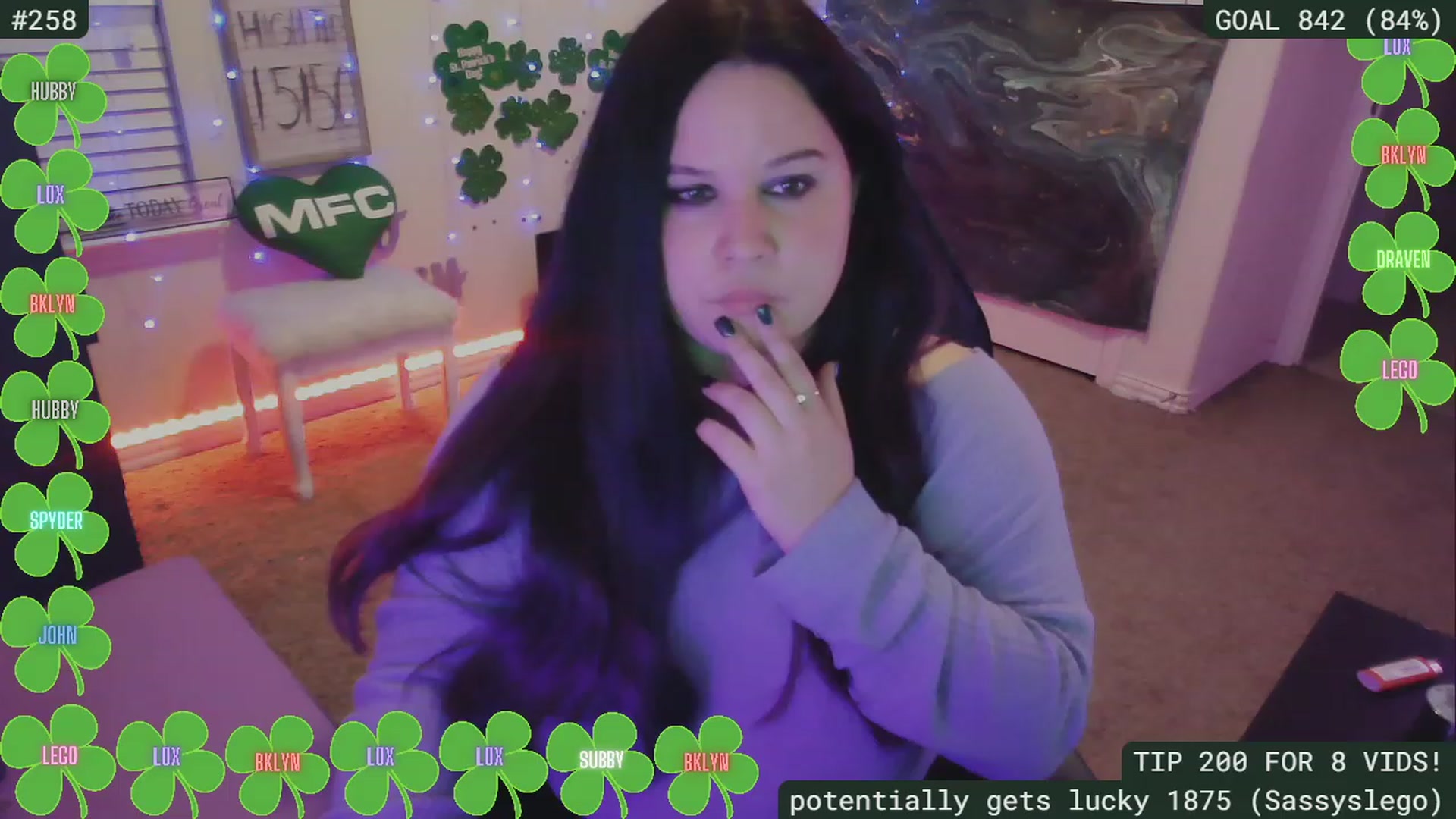 Gallery image thumbnail from SassySarah94's myfreecams stream on, 03/16/2023, 06:13 image 12 of 20