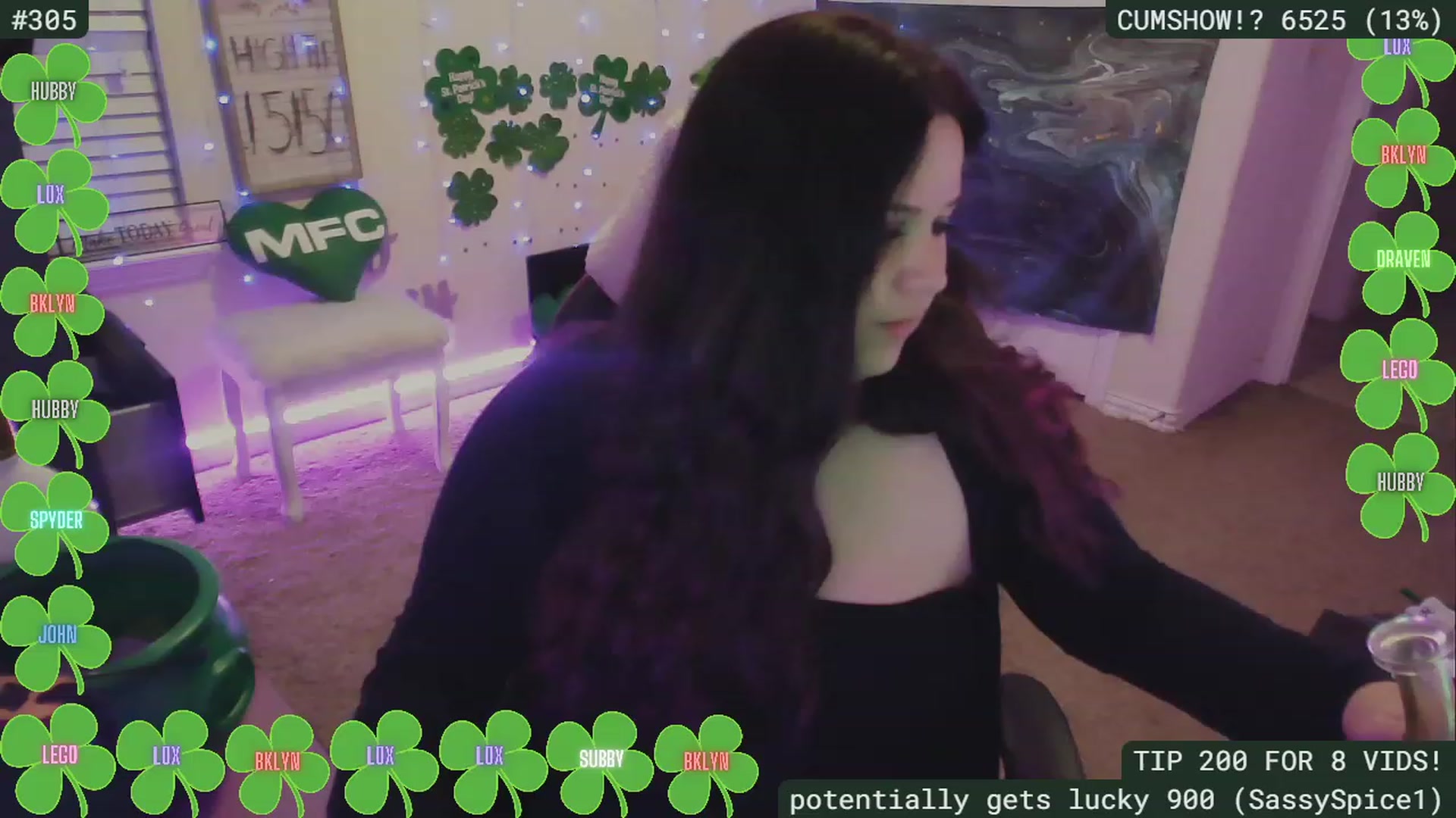 Gallery image thumbnail from SassySarah94's myfreecams stream on, 03/23/2023, 03:56 image 15 of 20