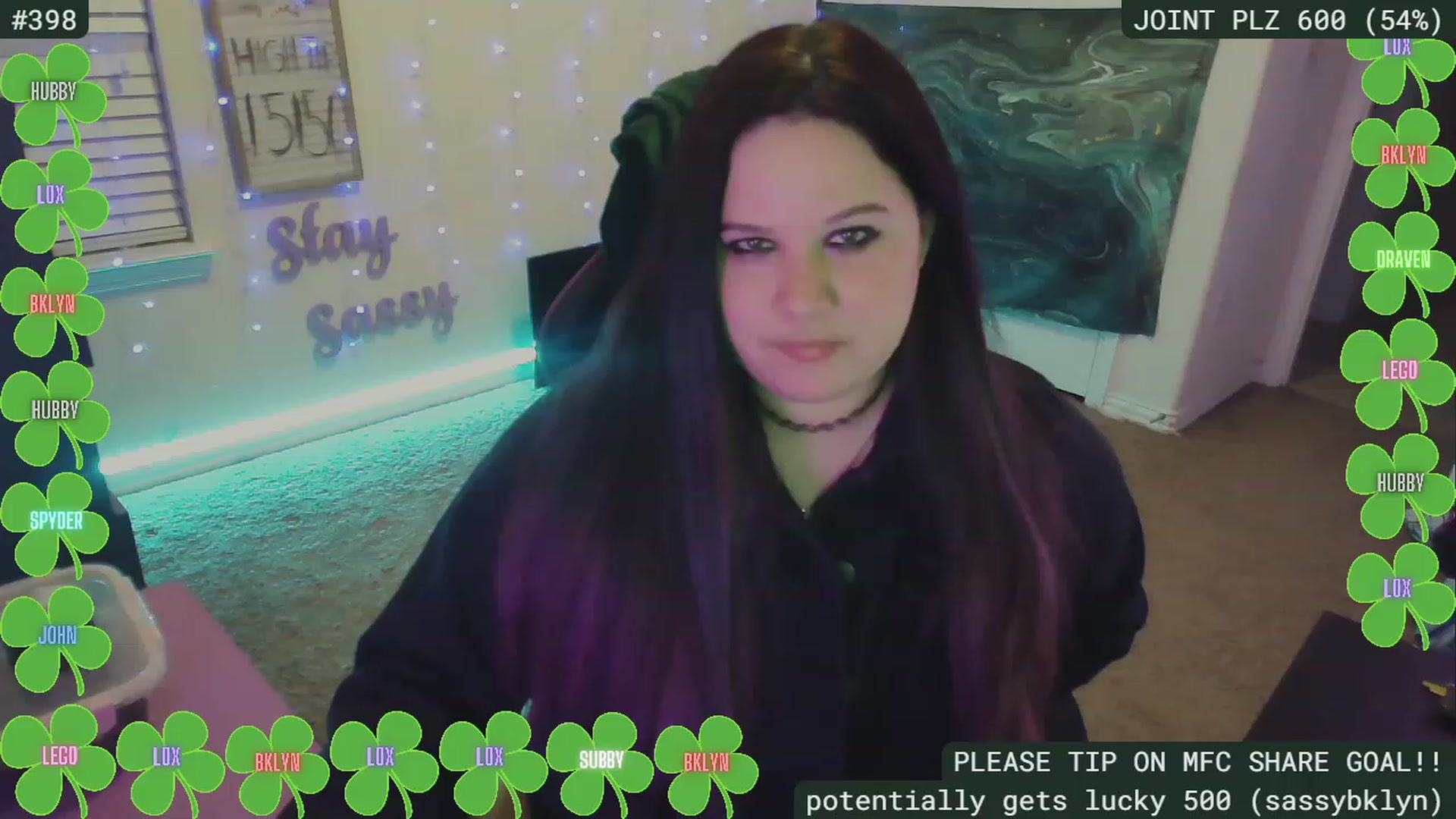 Gallery image thumbnail from SassySarah94's myfreecams stream on, 03/29/2023, 03:45 image 2 of 20