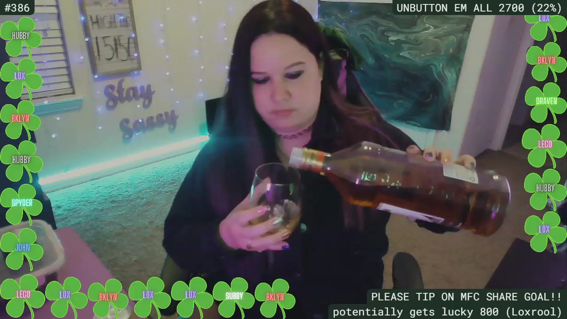 Gallery image thumbnail from SassySarah94's myfreecams stream on, 03/29/2023, 03:45 image 4 of 20