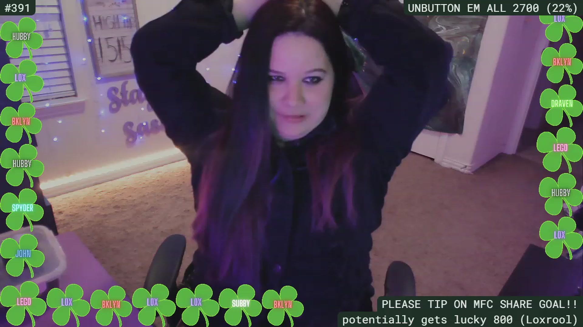 Gallery image thumbnail from SassySarah94's myfreecams stream on, 03/29/2023, 03:45 image 3 of 20