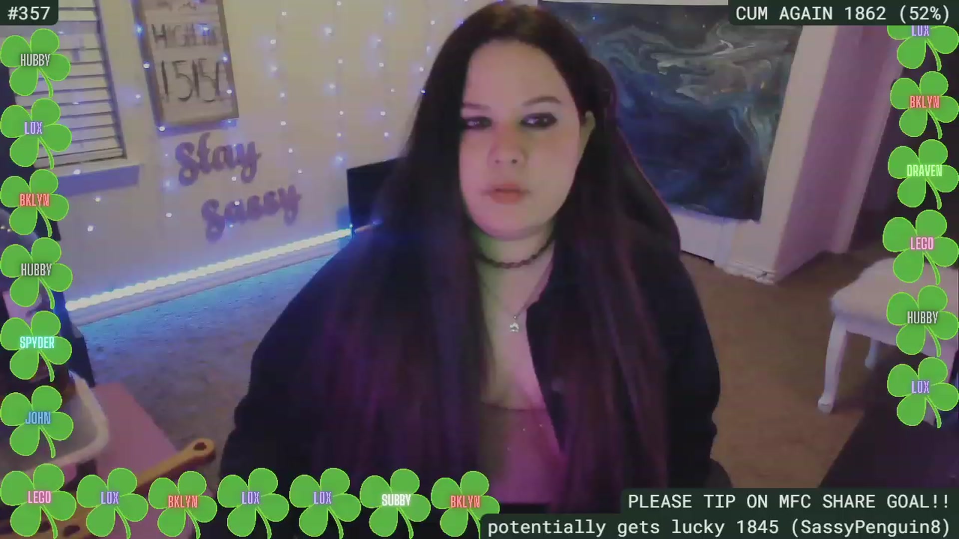 Gallery image thumbnail from SassySarah94's myfreecams stream on, 03/29/2023, 05:42 image 13 of 20