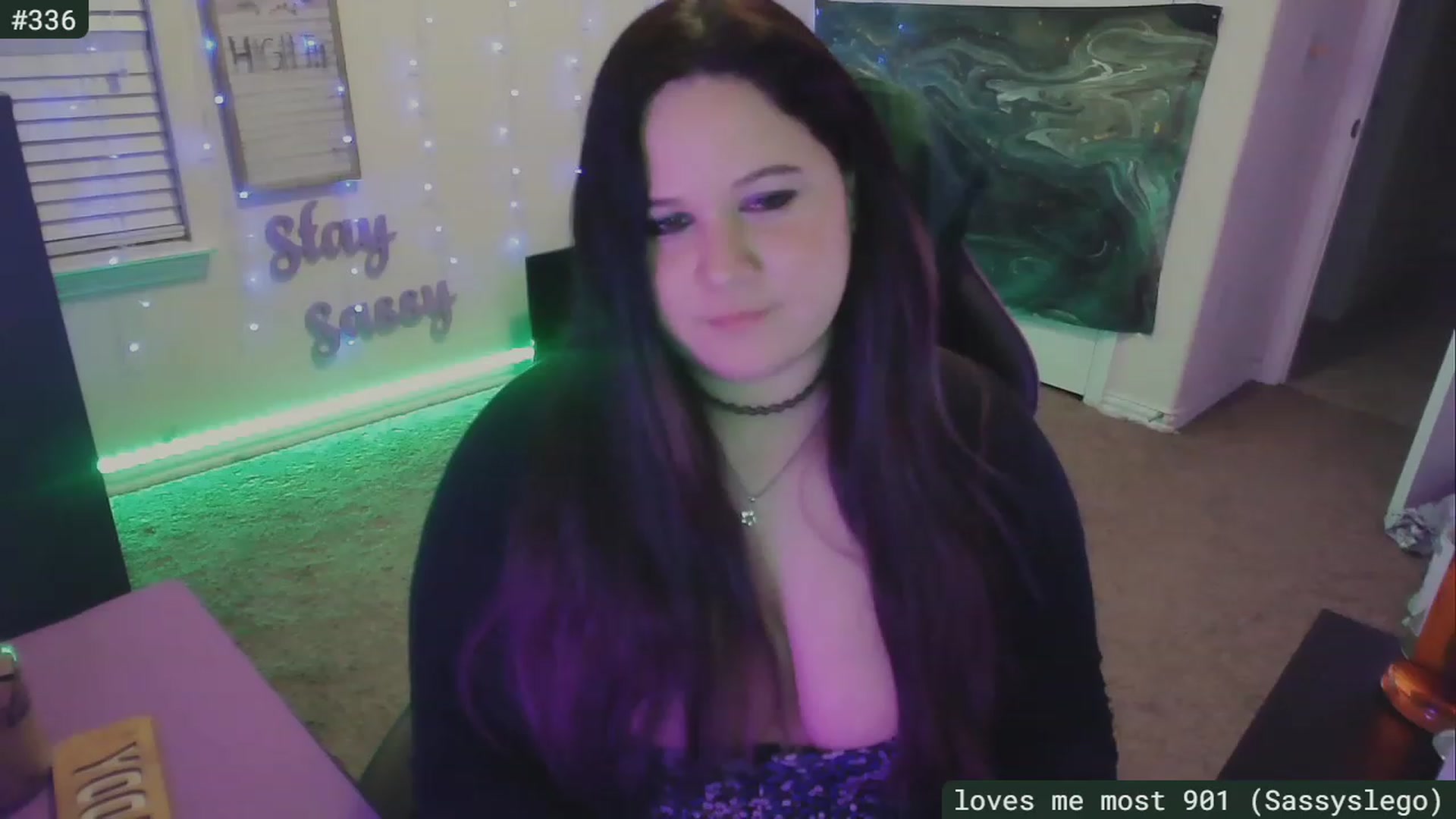Gallery image thumbnail from SassySarah94's myfreecams stream on, 04/02/2023, 06:24 image 20 of 20