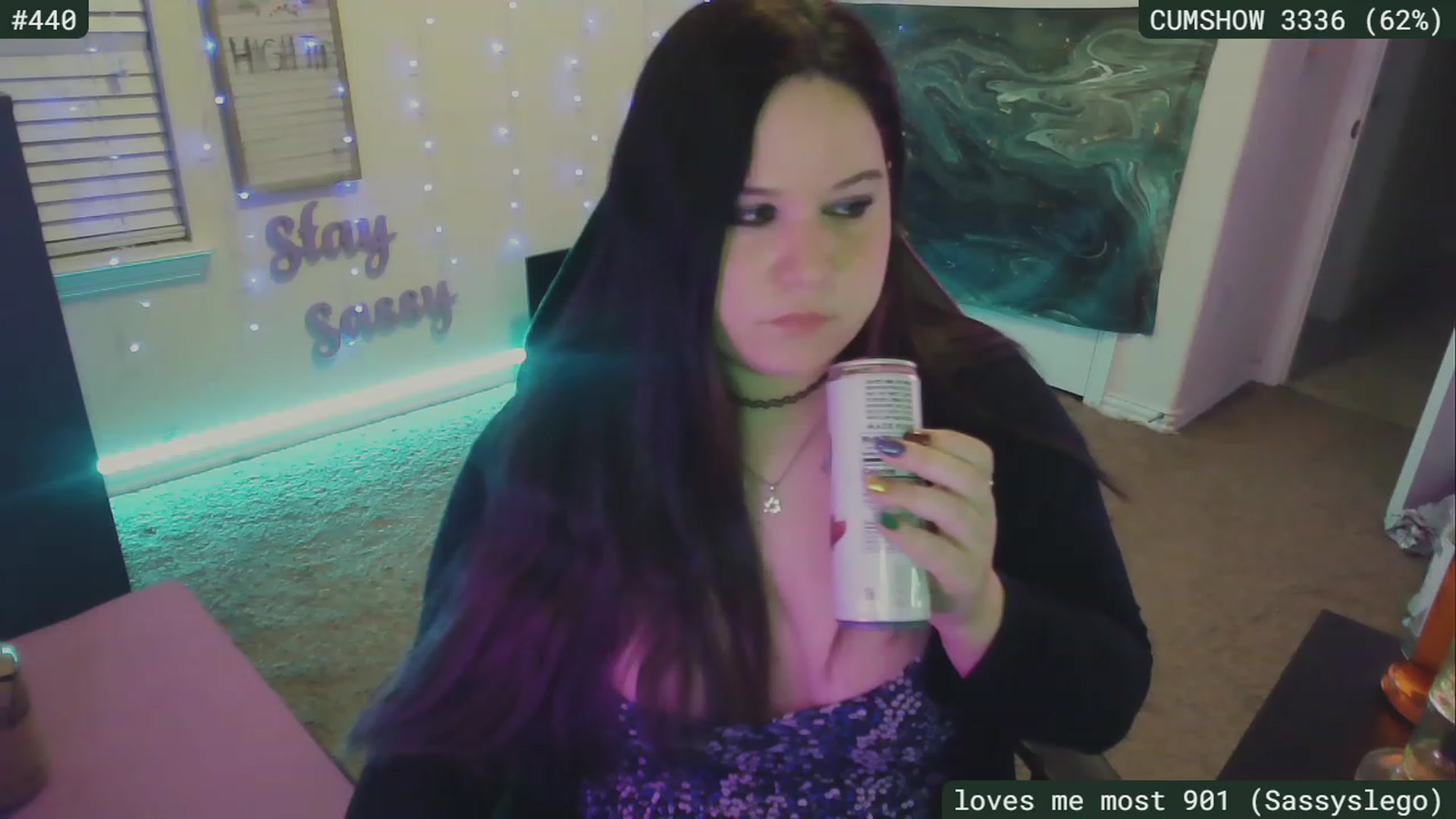 Gallery image thumbnail from SassySarah94's myfreecams stream on, 04/02/2023, 06:24 image 15 of 20