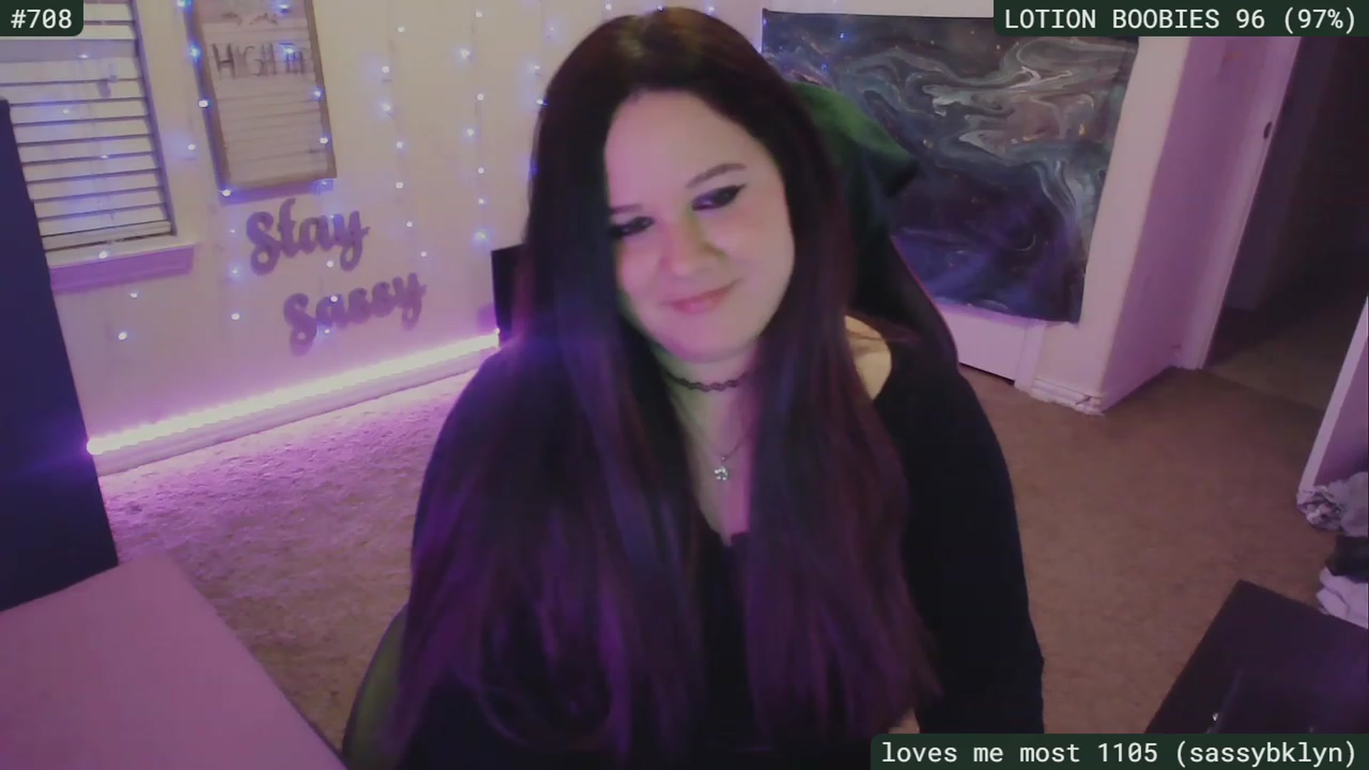 Gallery image thumbnail from SassySarah94's myfreecams stream on, 04/05/2023, 05:51 image 3 of 20