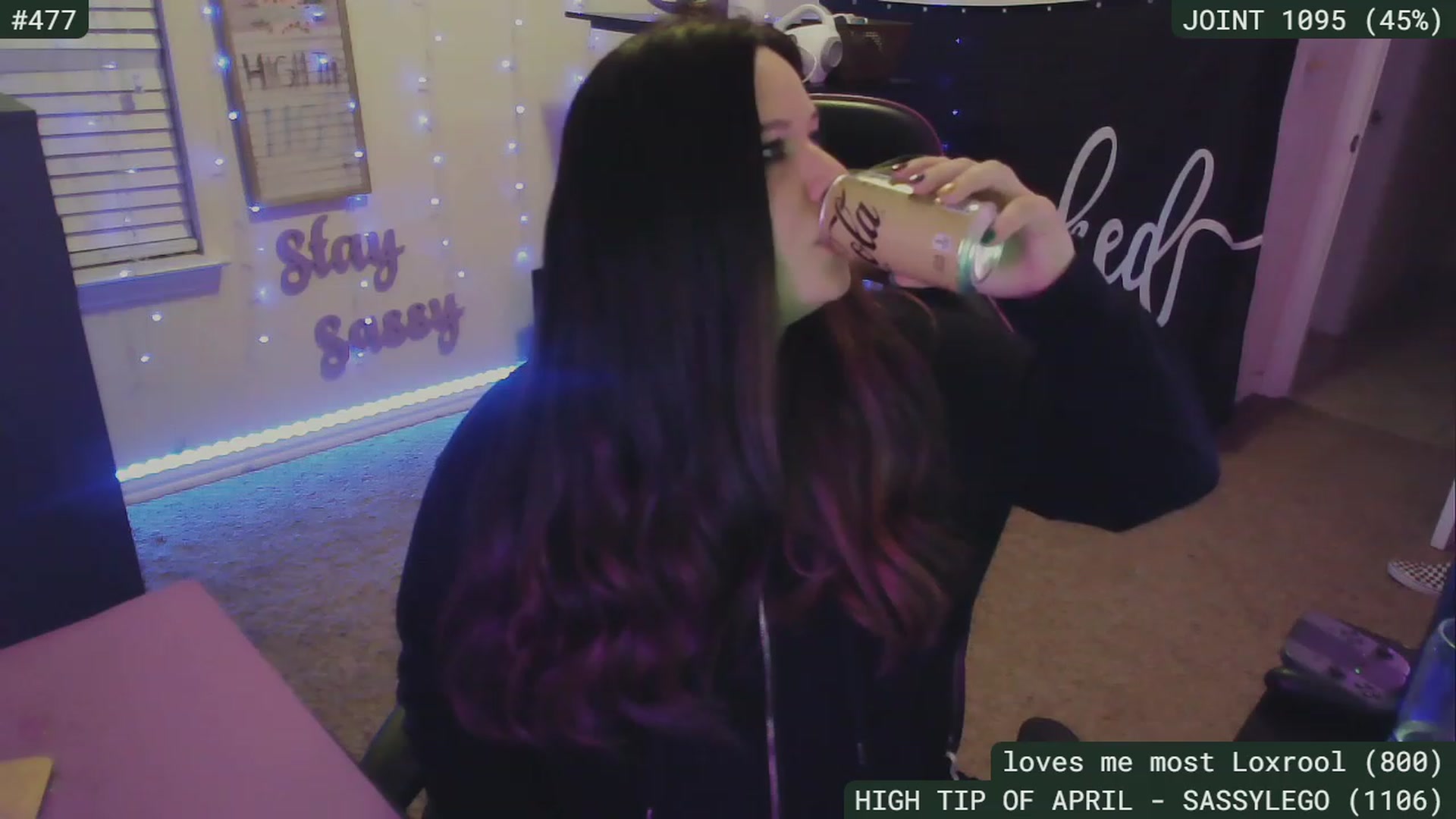 Gallery image thumbnail from SassySarah94's myfreecams stream on, 04/08/2023, 05:09 image 18 of 20