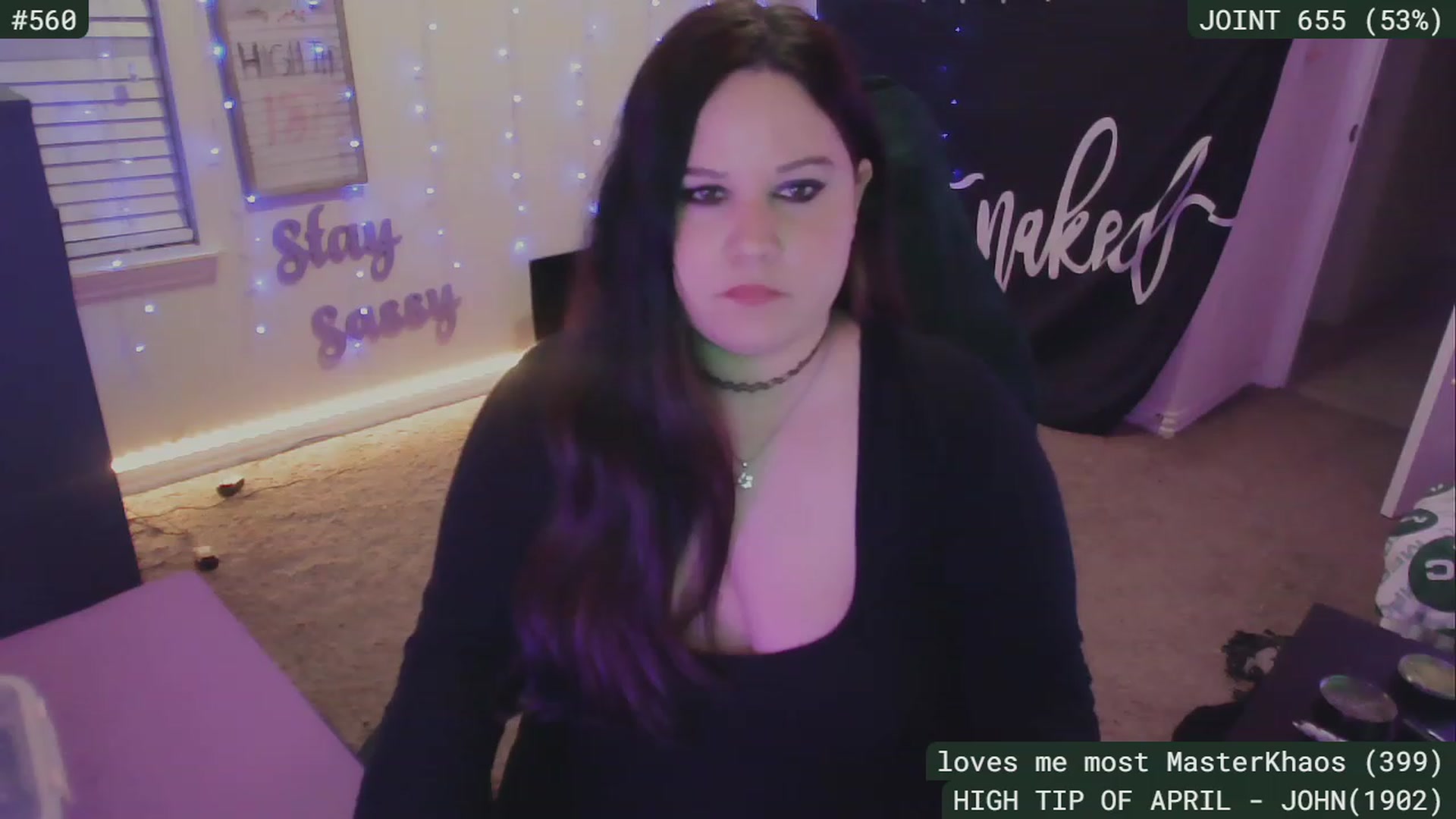 Gallery image thumbnail from SassySarah94's myfreecams stream on, 04/21/2023, 03:53 image 14 of 20