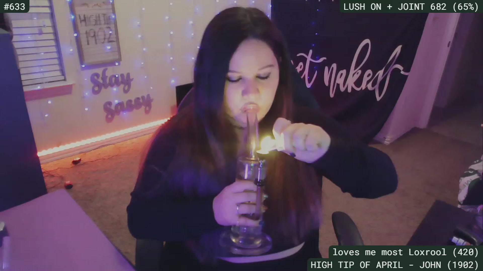Gallery image thumbnail from SassySarah94's myfreecams stream on, 04/23/2023, 03:13 image 11 of 20