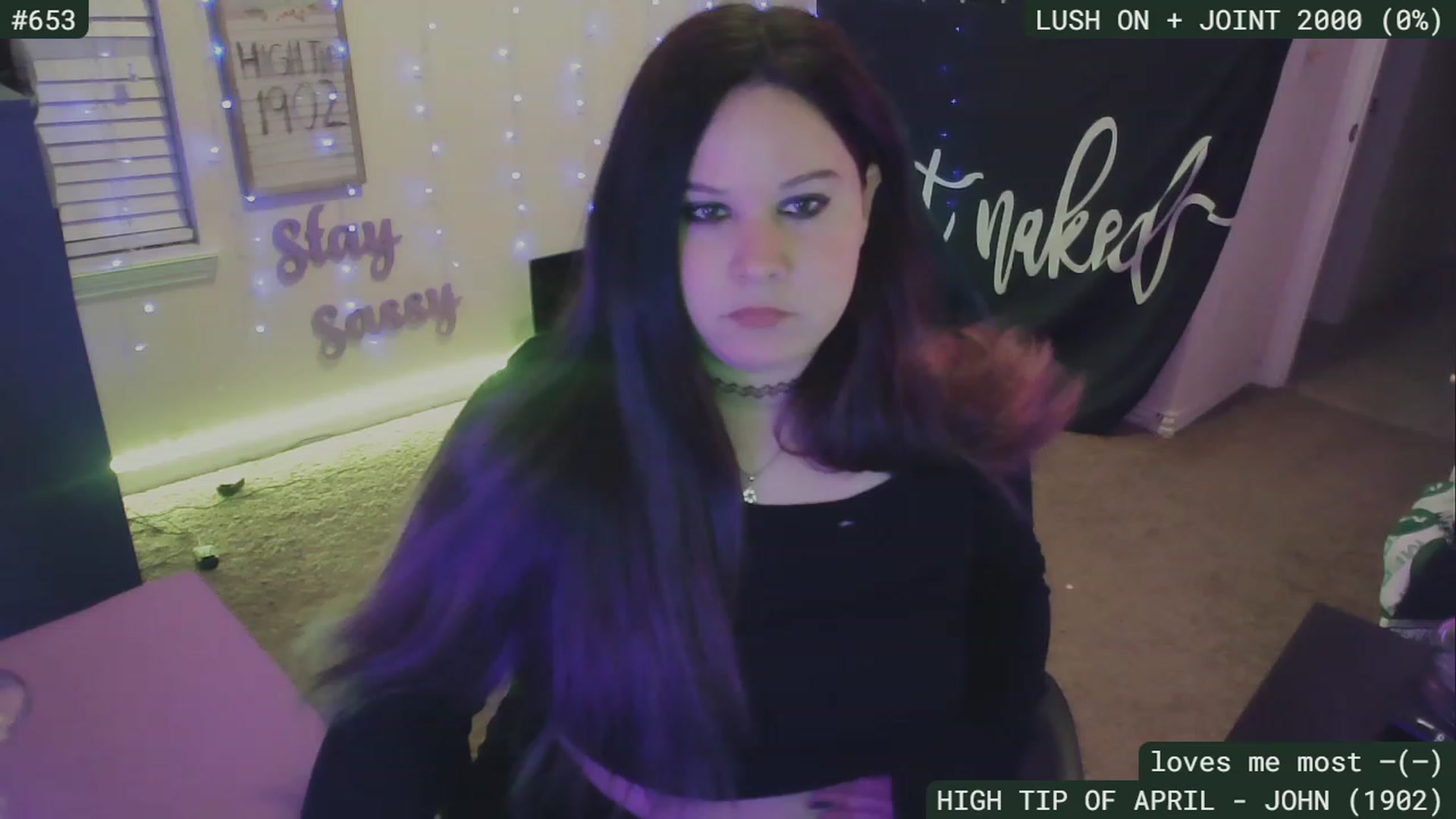 Gallery image thumbnail from SassySarah94's myfreecams stream on, 04/23/2023, 03:13 image 2 of 20