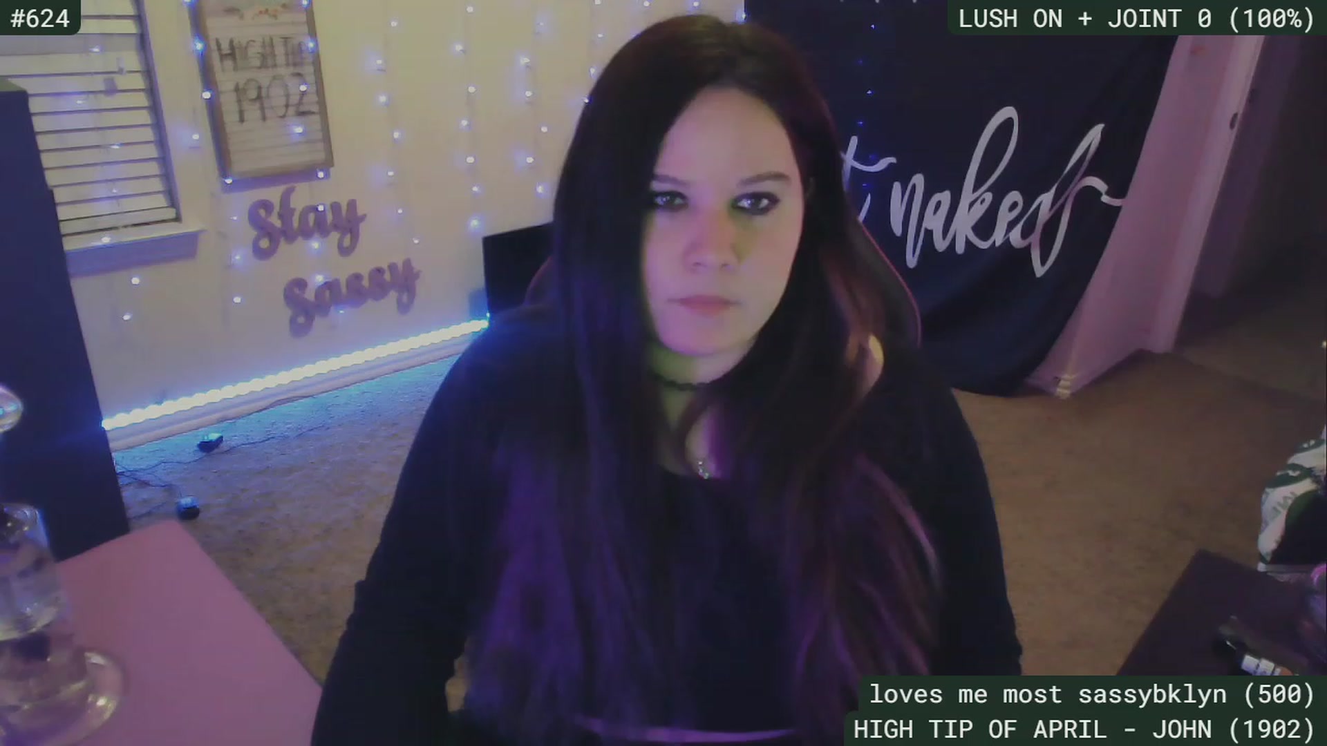 Gallery image thumbnail from SassySarah94's myfreecams stream on, 04/23/2023, 03:13 image 20 of 20