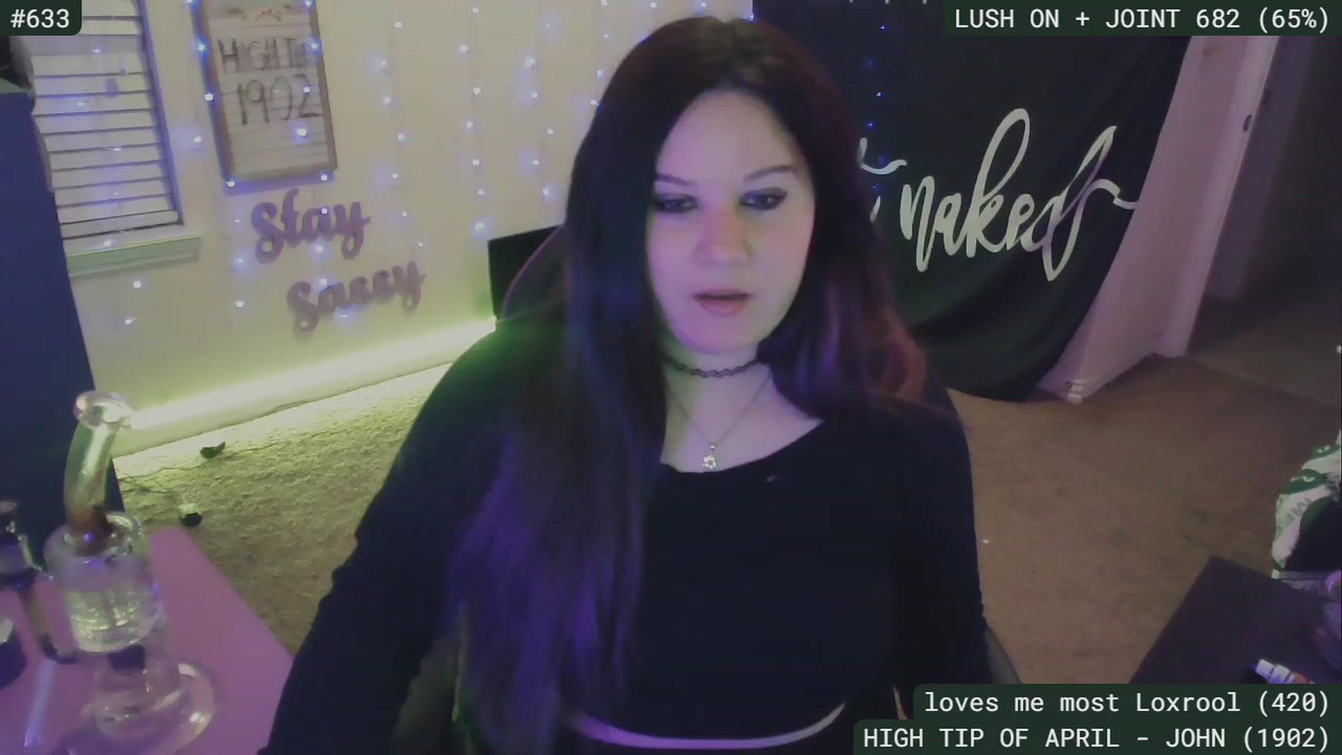 Gallery image thumbnail from SassySarah94's myfreecams stream on, 04/23/2023, 03:13 image 12 of 20