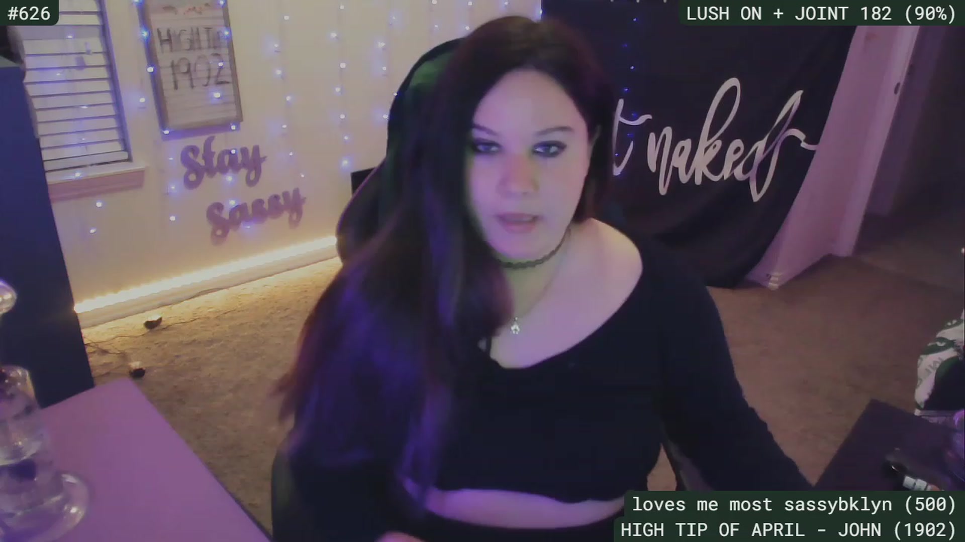 Gallery image thumbnail from SassySarah94's myfreecams stream on, 04/23/2023, 03:13 image 18 of 20