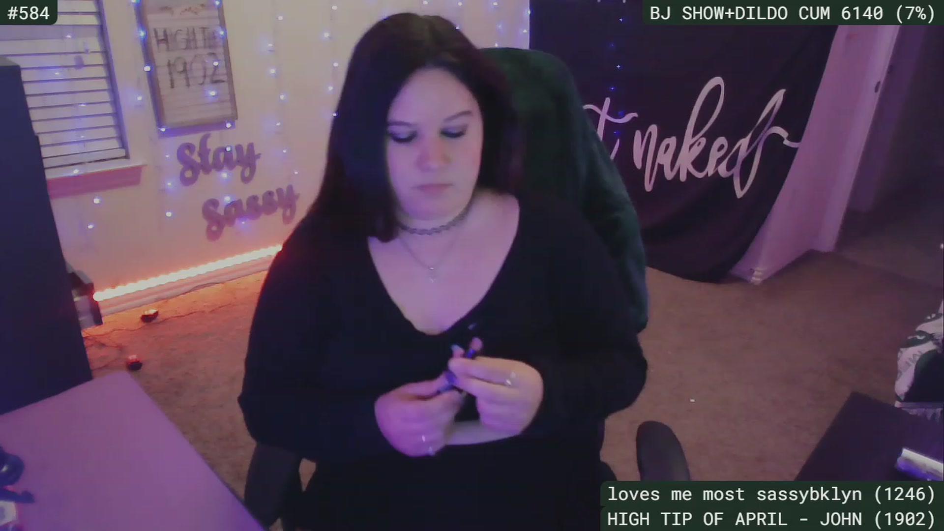 Gallery image thumbnail from SassySarah94's myfreecams stream on, 04/23/2023, 04:39 image 20 of 20