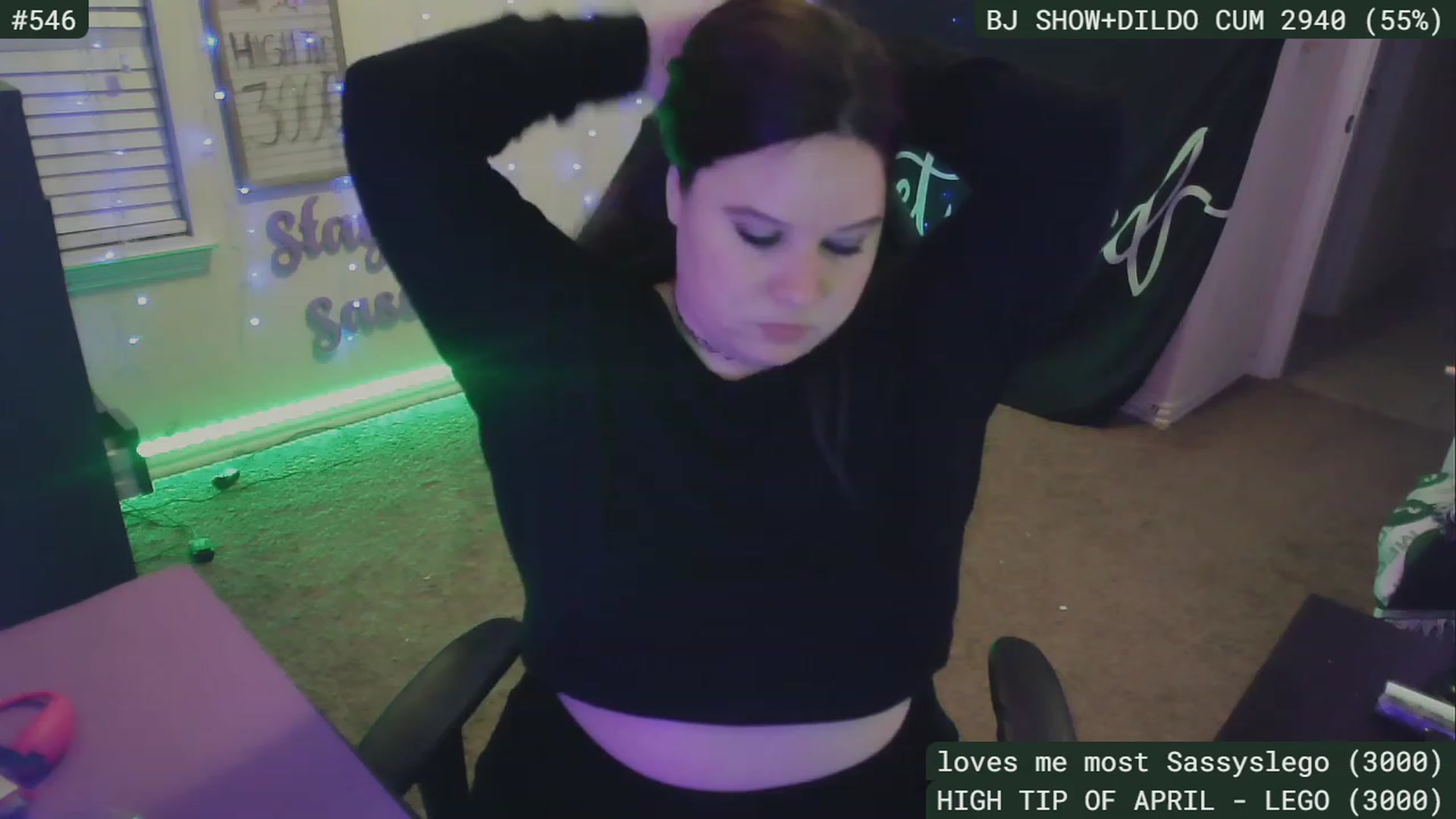 Gallery image thumbnail from SassySarah94's myfreecams stream on, 04/23/2023, 05:26 image 13 of 20