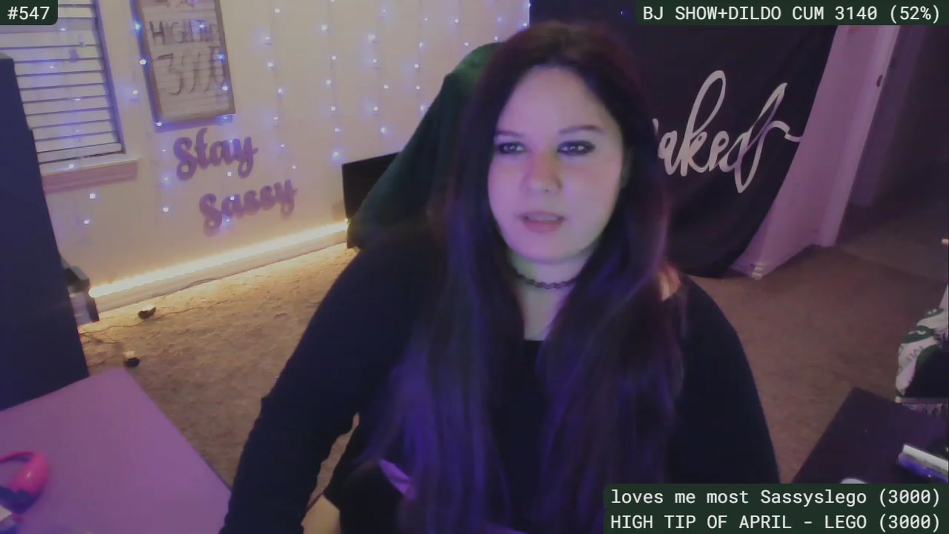 Gallery image thumbnail from SassySarah94's myfreecams stream on, 04/23/2023, 05:26 image 9 of 20