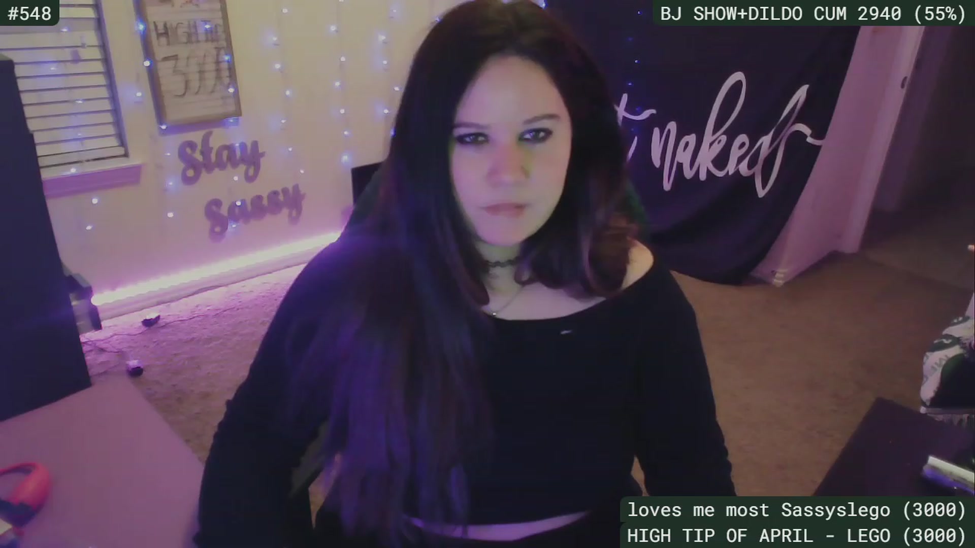 Gallery image thumbnail from SassySarah94's myfreecams stream on, 04/23/2023, 05:26 image 18 of 20