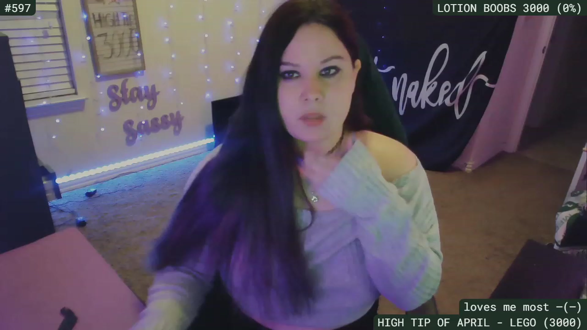 Gallery image thumbnail from SassySarah94's myfreecams stream on, 04/25/2023, 03:34 image 1 of 20