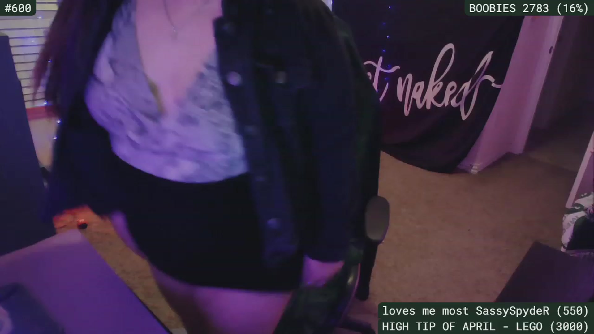 Gallery image thumbnail from SassySarah94's myfreecams stream on, 04/26/2023, 04:42 image 5 of 20