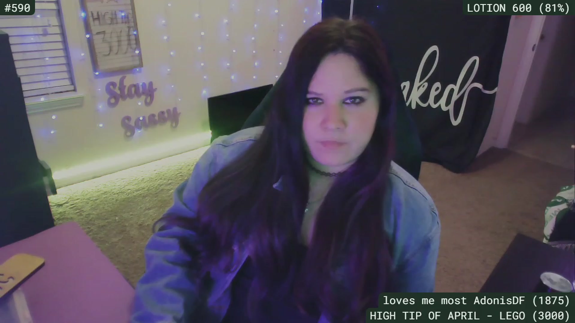 Gallery image thumbnail from SassySarah94's myfreecams stream on, 04/28/2023, 05:16 image 7 of 20