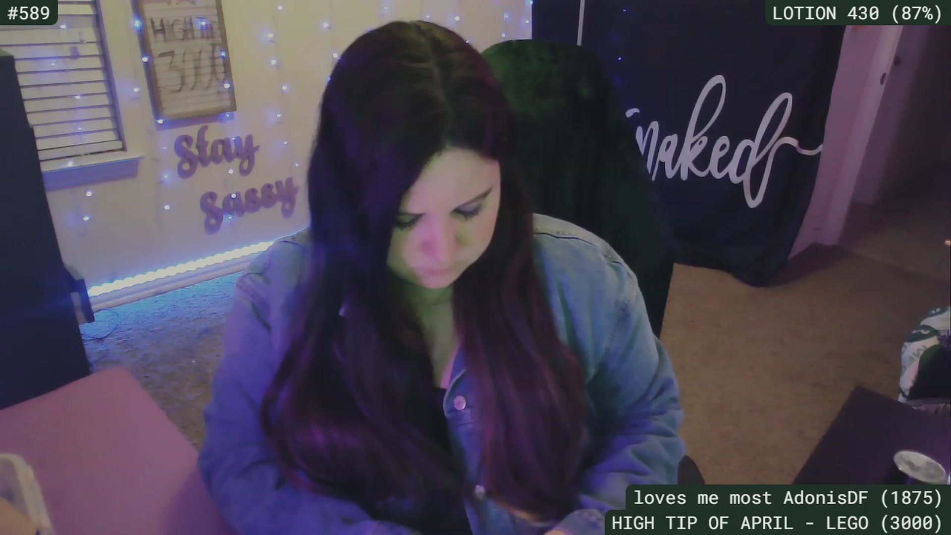 Gallery image thumbnail from SassySarah94's myfreecams stream on, 04/28/2023, 05:16 image 13 of 20