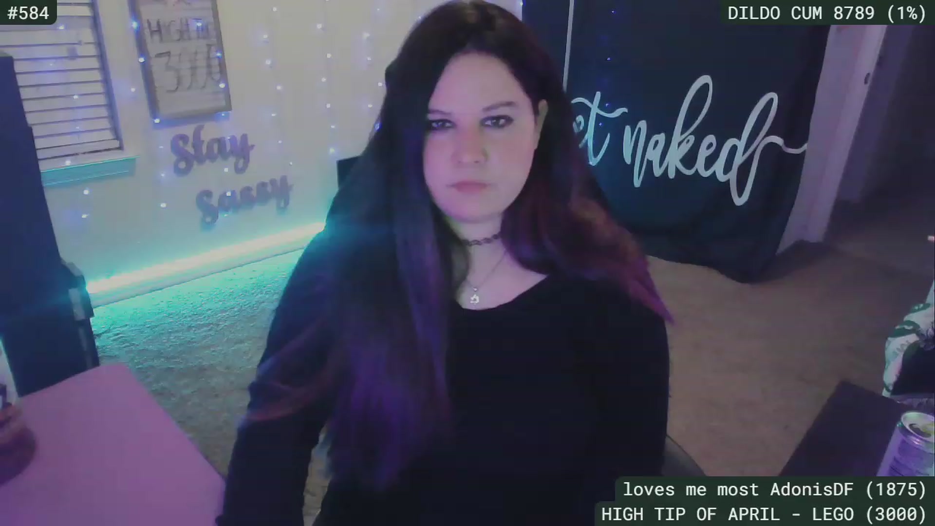 Gallery image thumbnail from SassySarah94's myfreecams stream on, 04/29/2023, 04:42 image 6 of 20