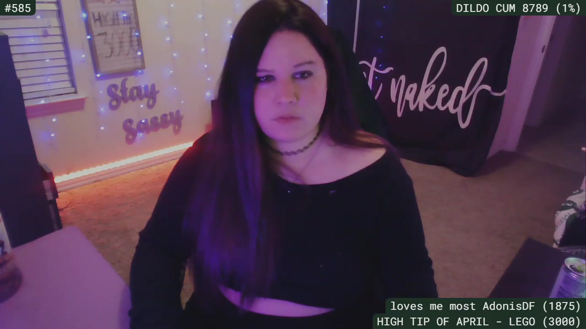 Gallery image thumbnail from SassySarah94's myfreecams stream on, 04/29/2023, 04:42 image 10 of 20
